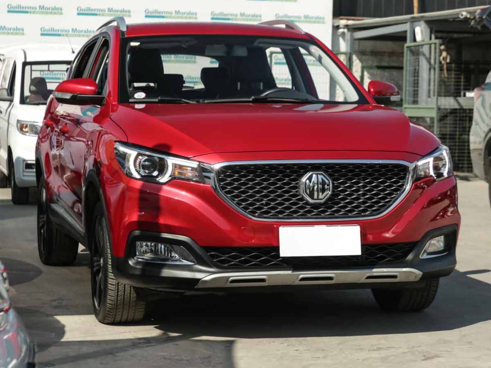 MG MG ZS 1.5 MT COM 2023 - Imagen 3 de 13