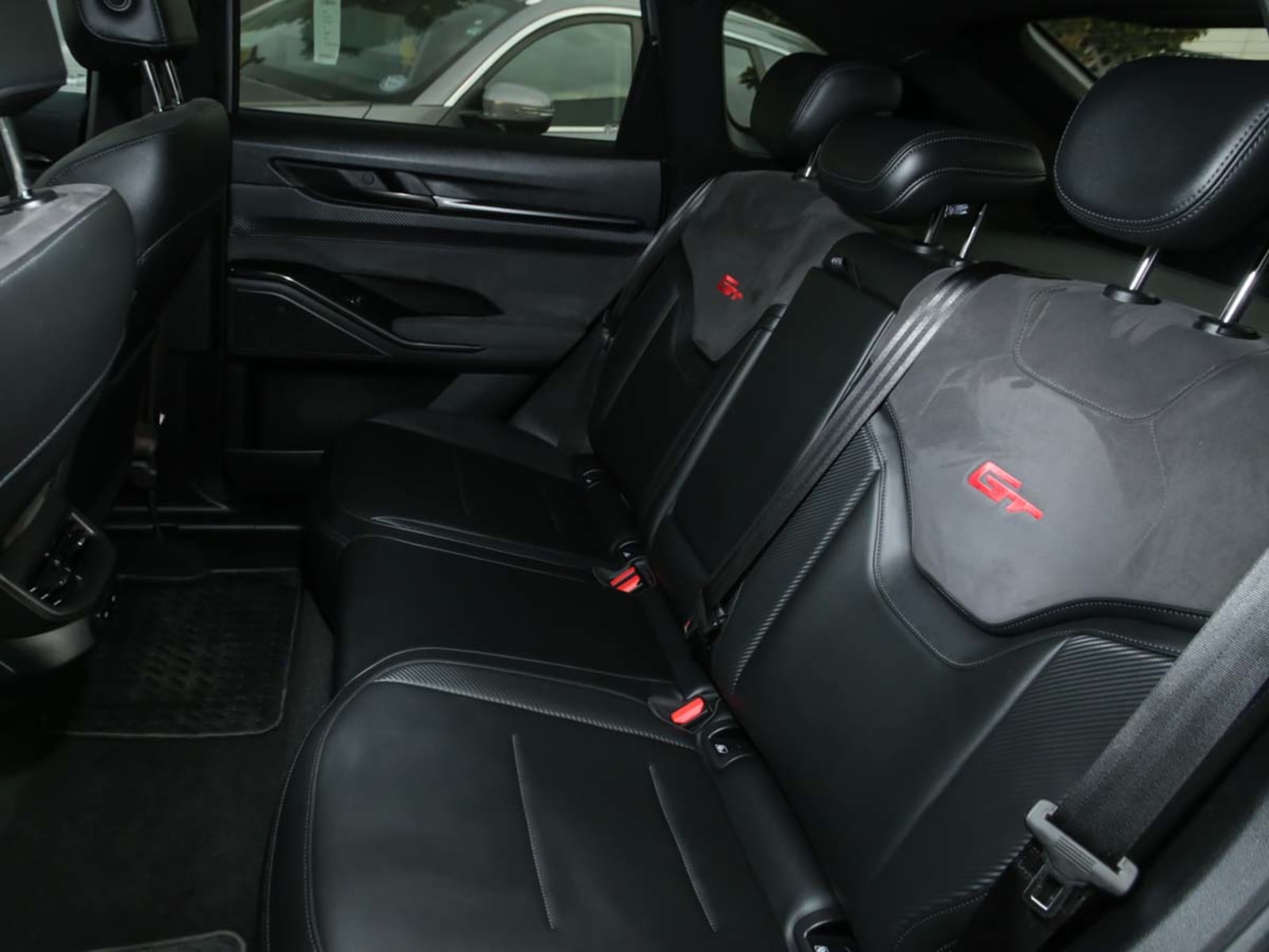 HAVAL H6 GT 2.0T AT 2WD ELITE 2024 - Imagen 9 de 12