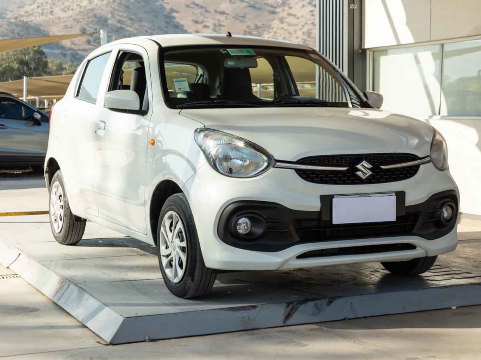 SUZUKI CELERIO GLX HB 1.0 2024 - Imagen 3 de 13