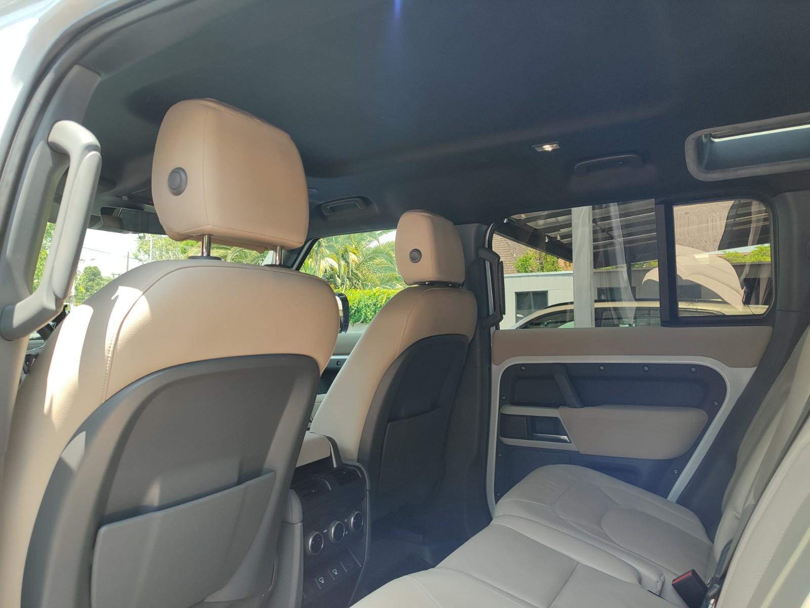 LAND ROVER DEFENDER 110 D250 S 4X4 3.0 AT 2022 - Imagen 18 de 19