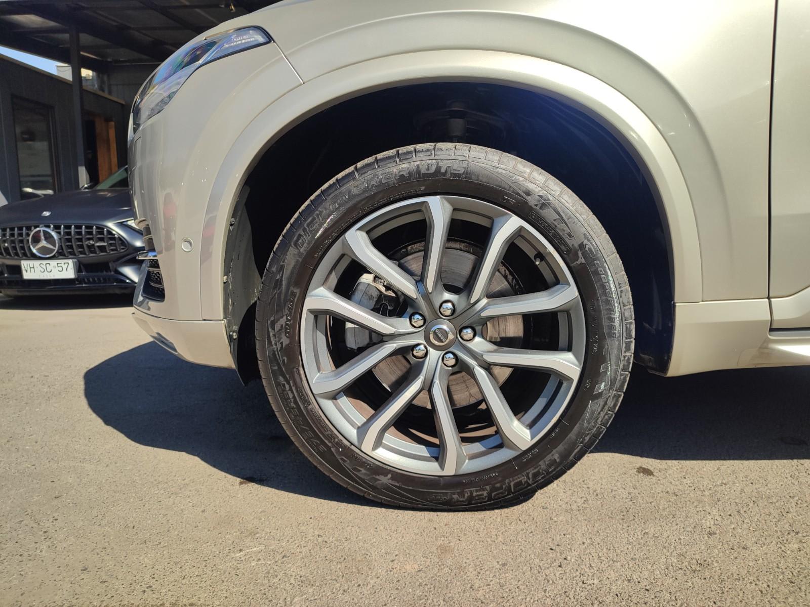 VOLVO XC90 D5 INSCRIPTION PLUS 2.0 4WD 2019 - Imagen 5 de 19
