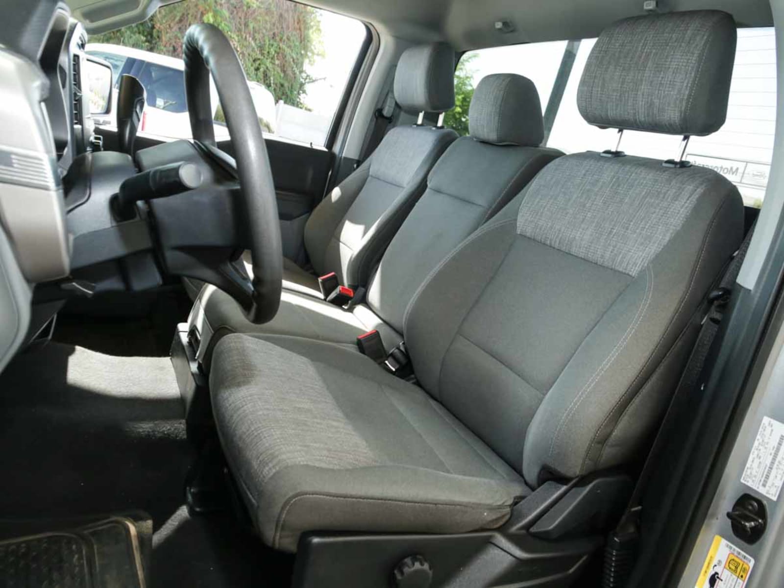 FORD F150 XLT 4X4 3.3 AUT 2024 - Imagen 12 de 14