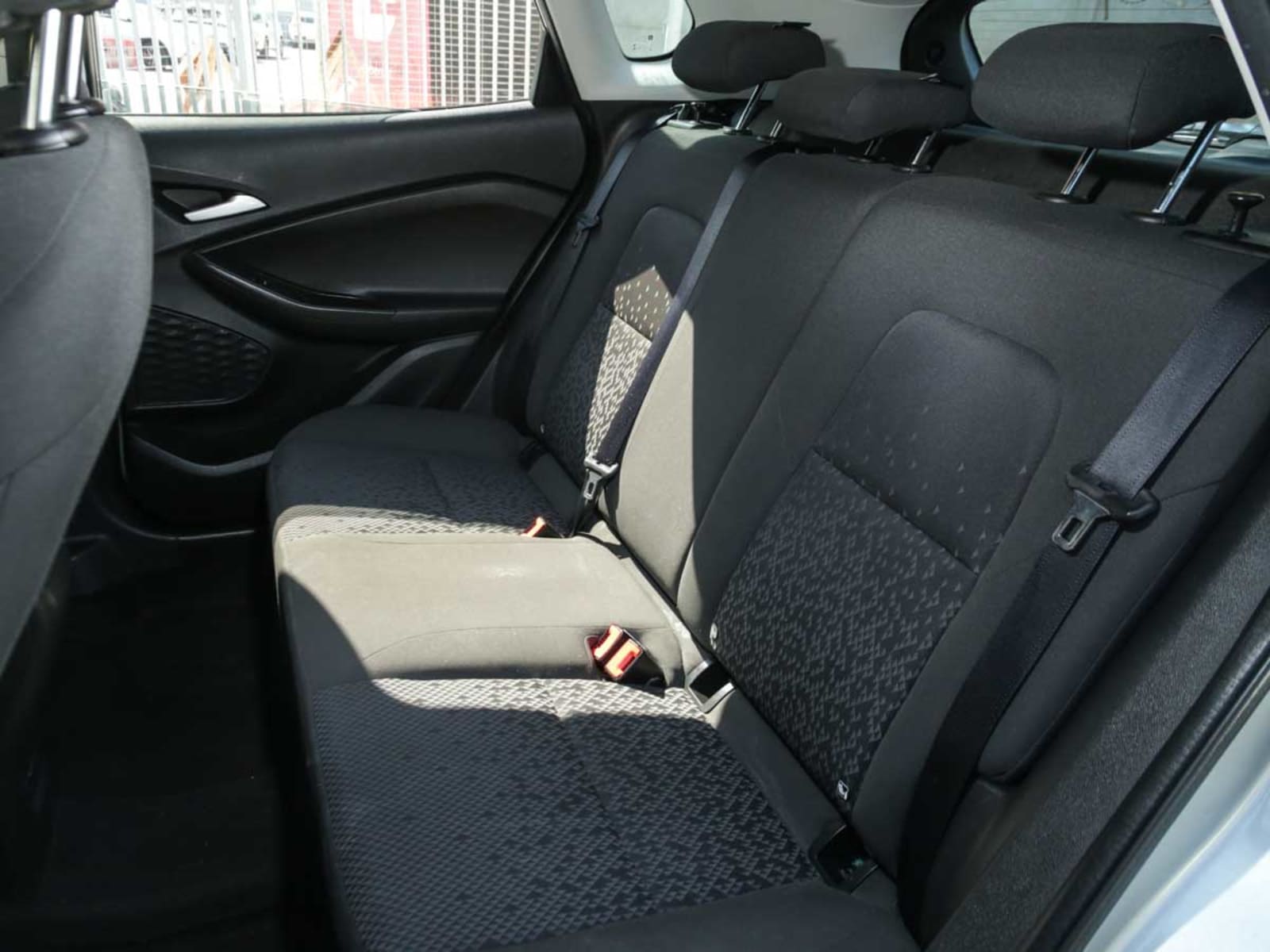 CHEVROLET TRACKER LS 1.2 2024 - Imagen 11 de 13