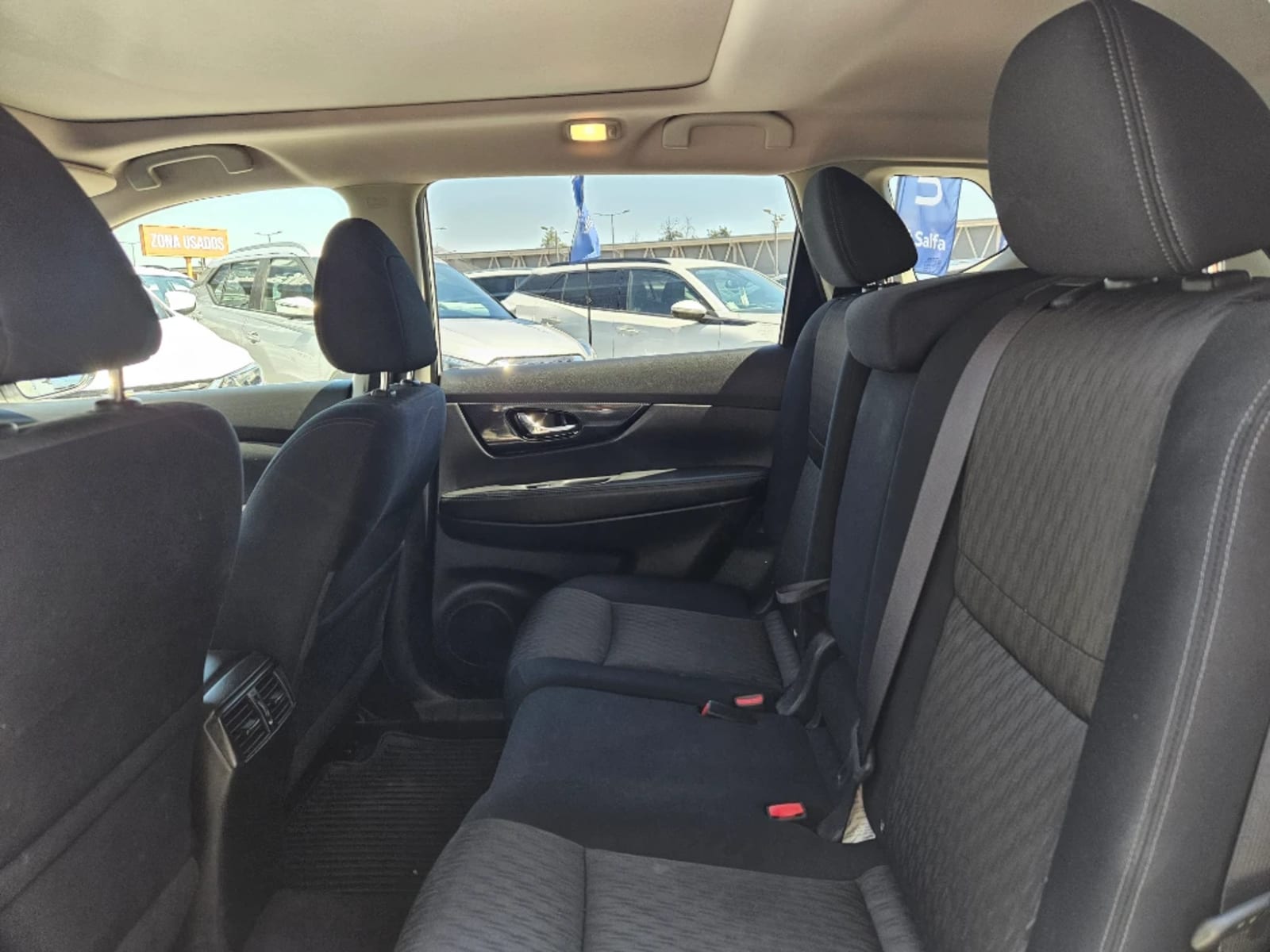 NISSAN X-TRAIL 2.5 ADVANCE MC 4X2 CVT AT 5P 2023 - Imagen 12 de 20