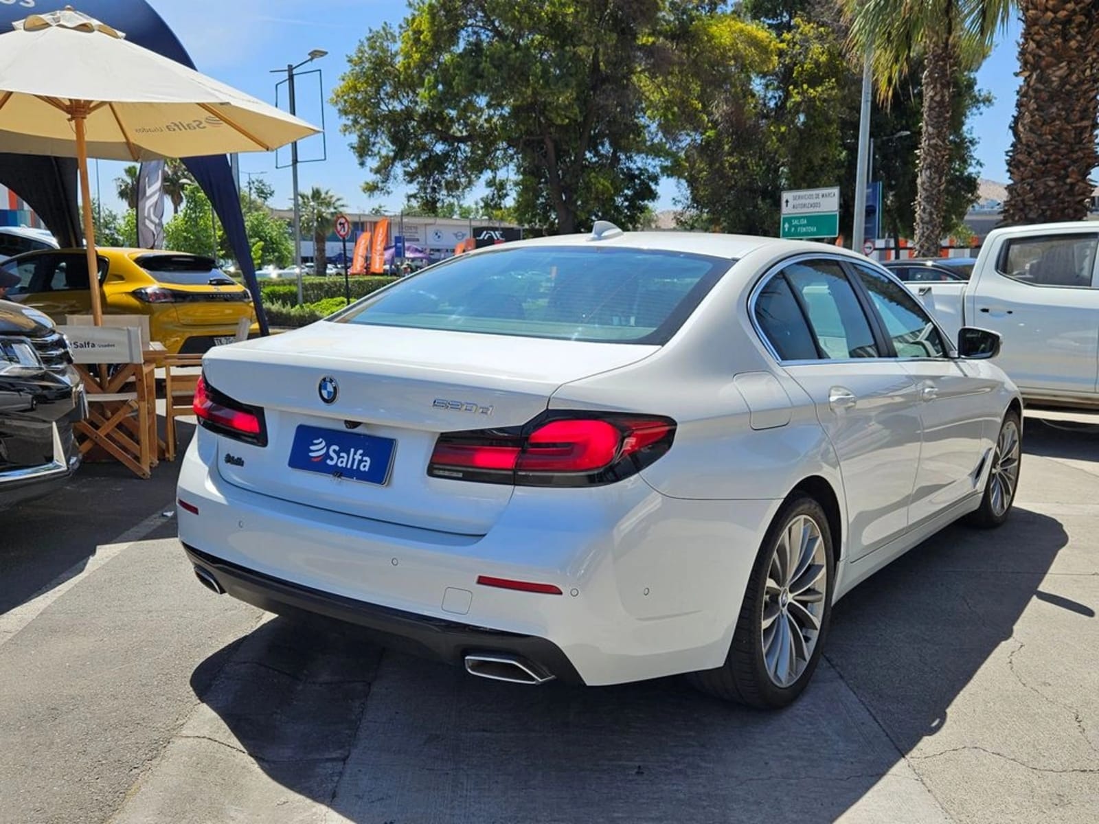 BMW 520 DIESEL 2.0 HERITAGE LCI AT 4P R 2022 - Imagen 4 de 20