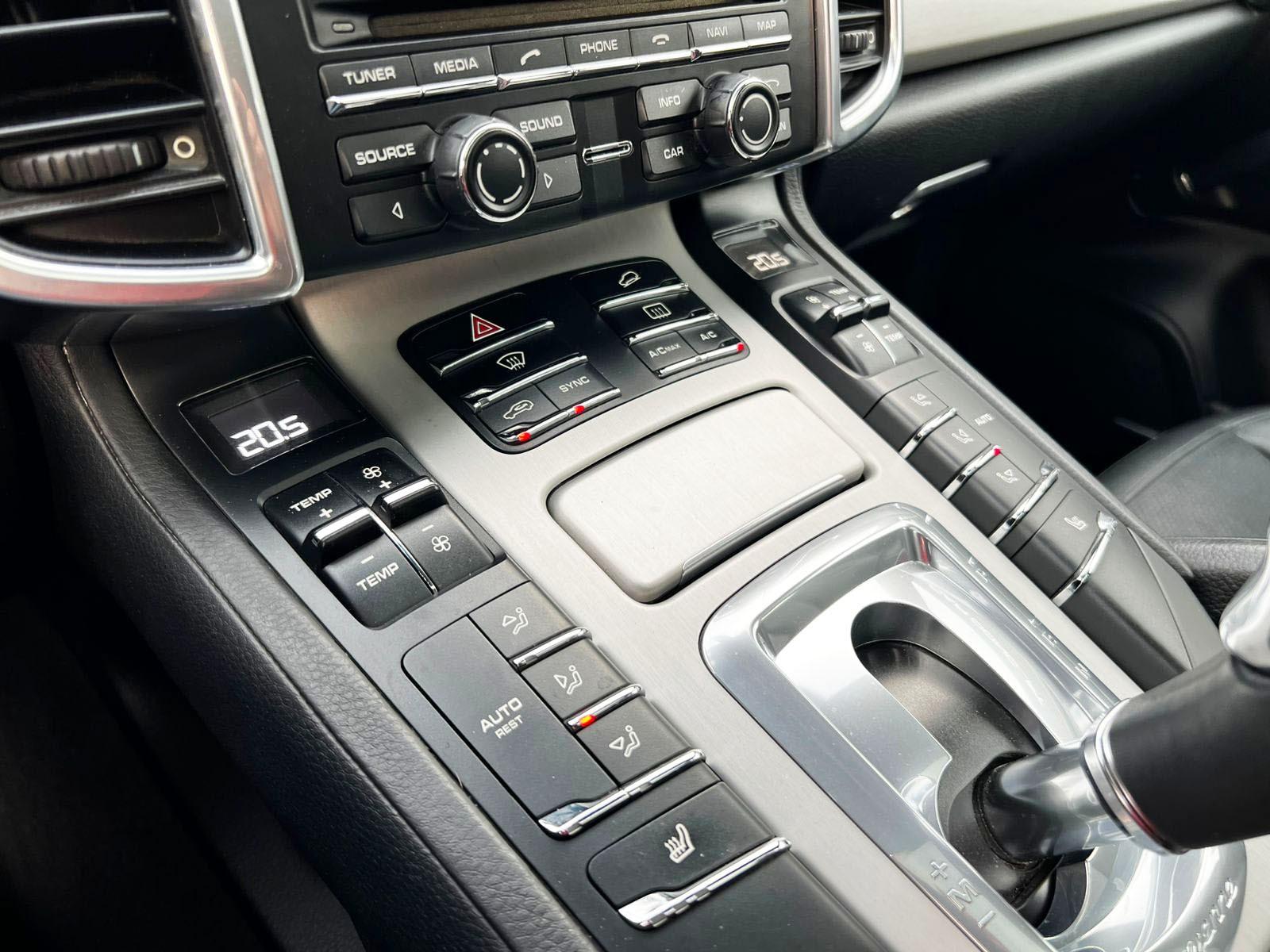 PORSCHE CAYENNE 3.0 DIESEL 2014 - Imagen 17 de 20