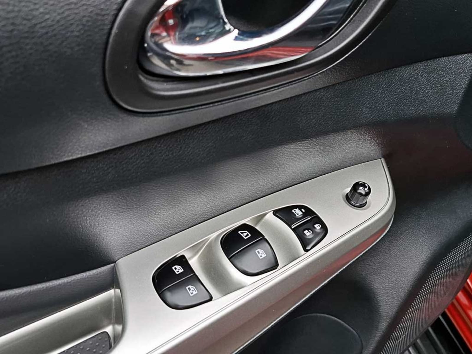 DFSK D1 2.2 LUXURY AT 4X4 DIESEL 2025 - Imagen 12 de 20