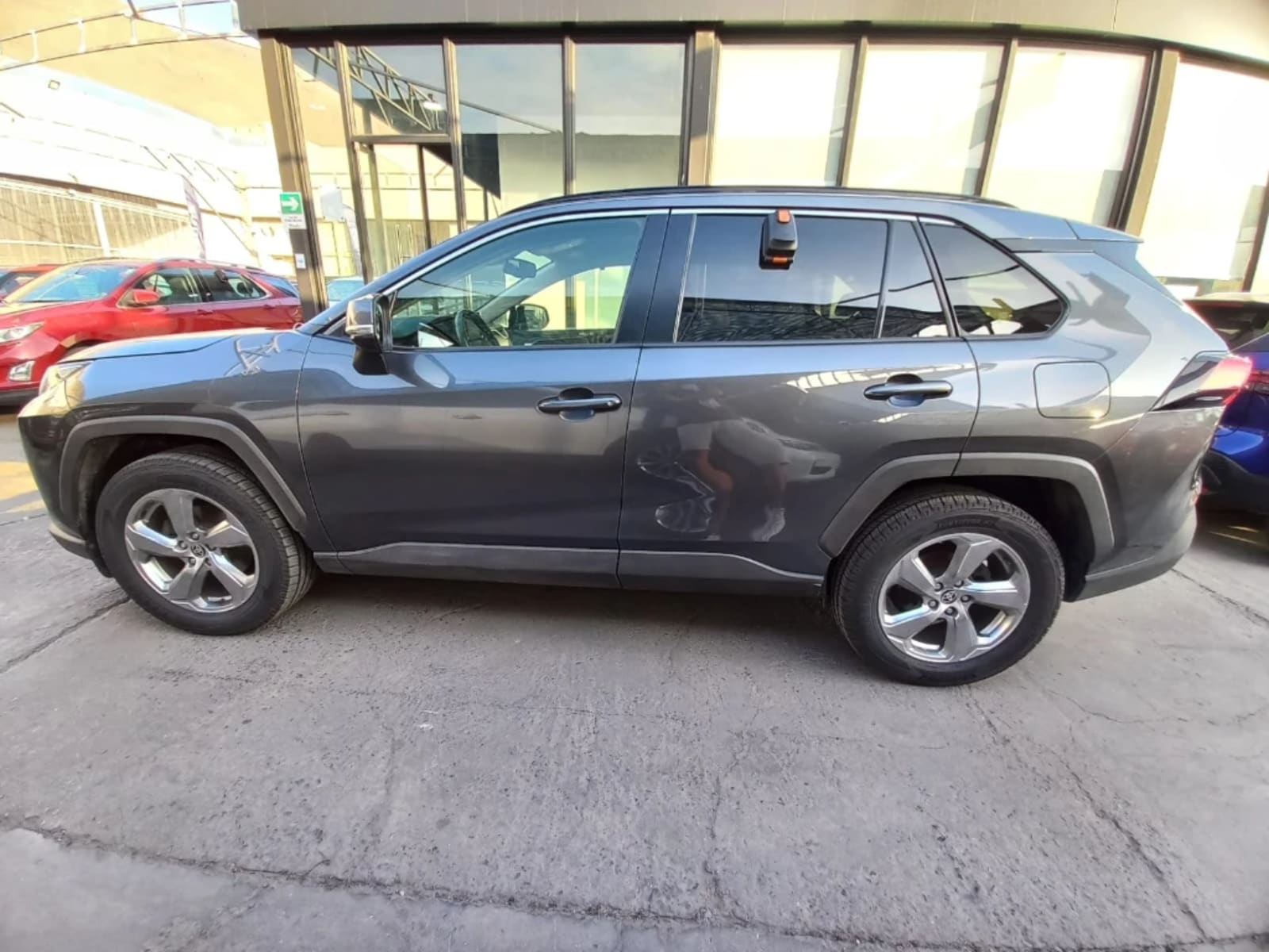 TOYOTA RAV4 2.0 XLE 4X2 CVT AT 5P 2021 - Imagen 9 de 20