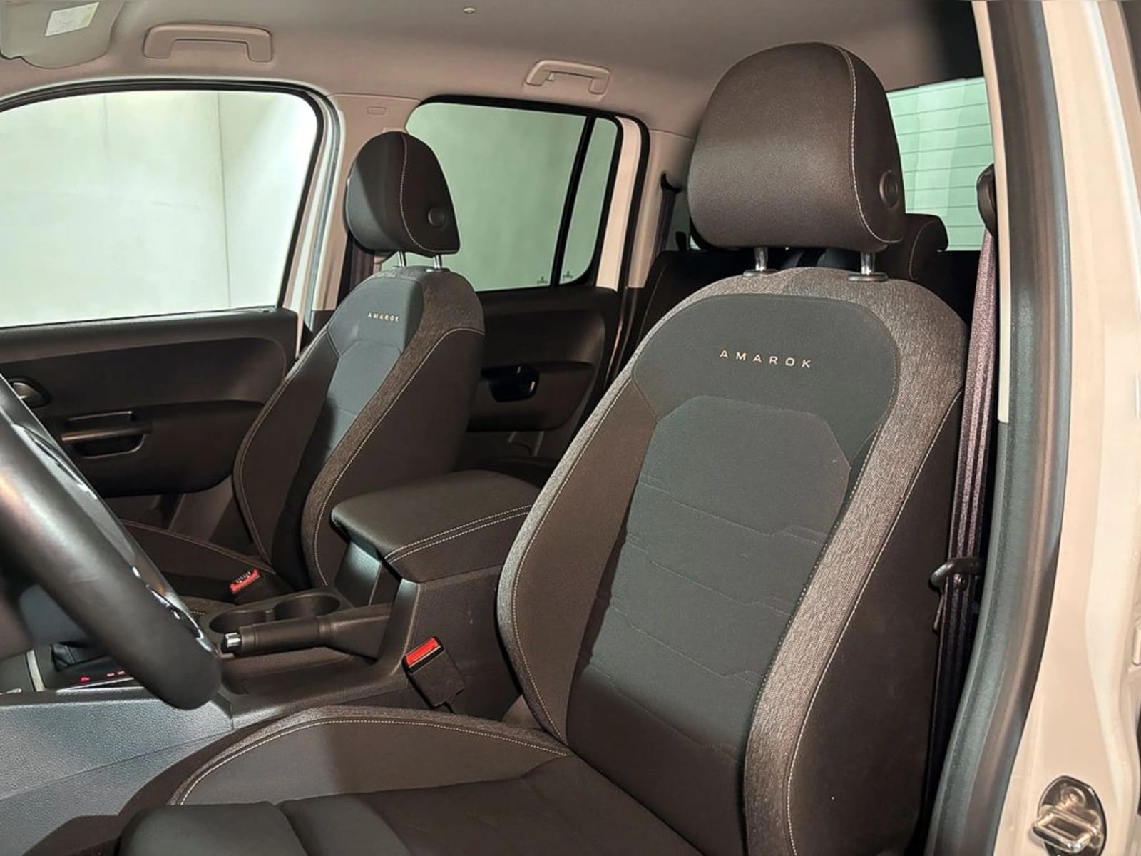 VOLKSWAGEN AMAROK V6 3.0 TDI AT Comfortline 4Motion 2026 - Imagen 10 de 16