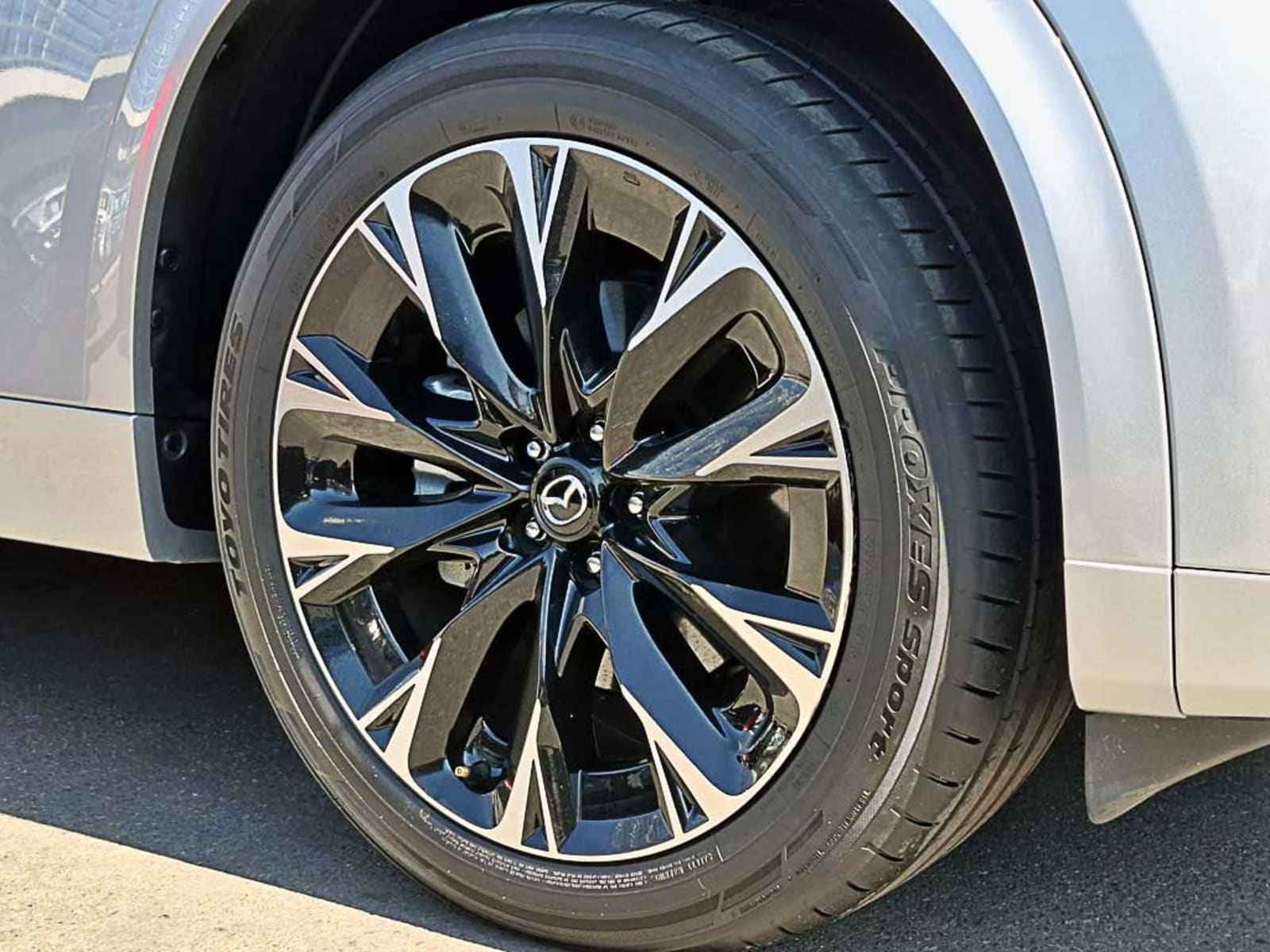 MAZDA CX-90 (IN) 3.3 SIGNATURE AT 4X4 HIBRIDO 2025 - Imagen 8 de 20
