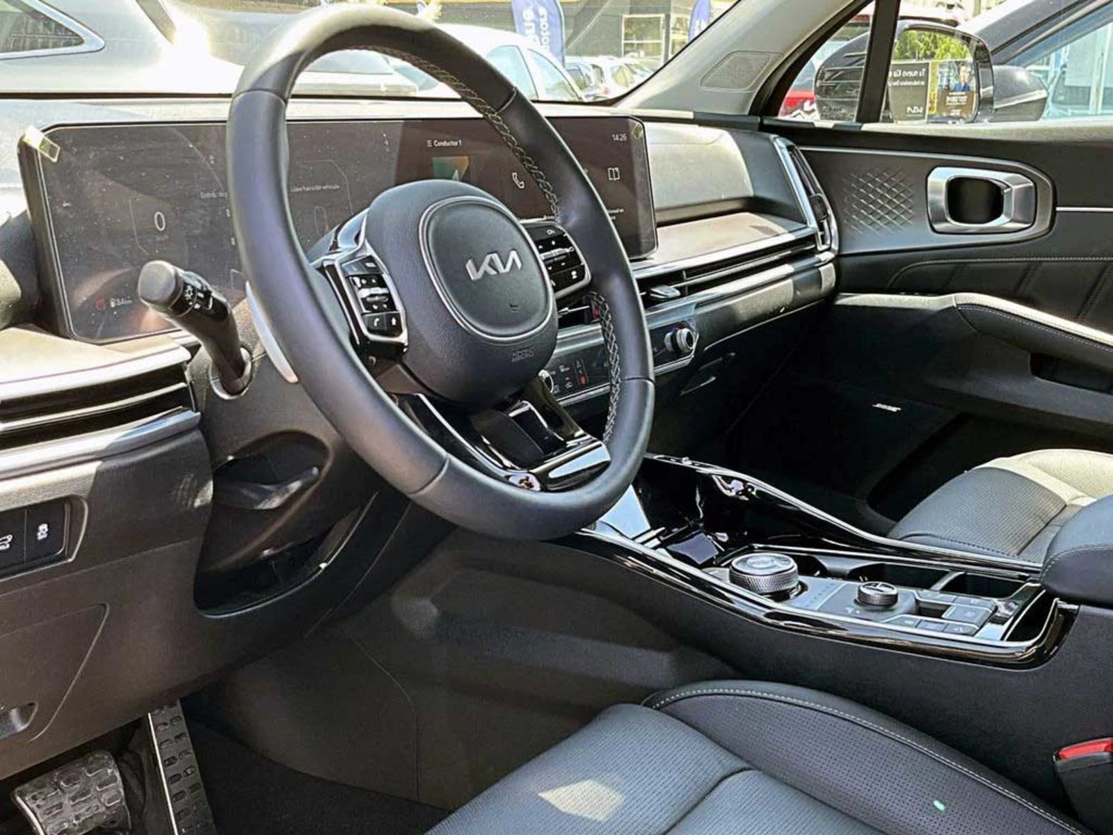 KIA SORENTO 3.5 AWD AT 5P 2025 - Imagen 8 de 15