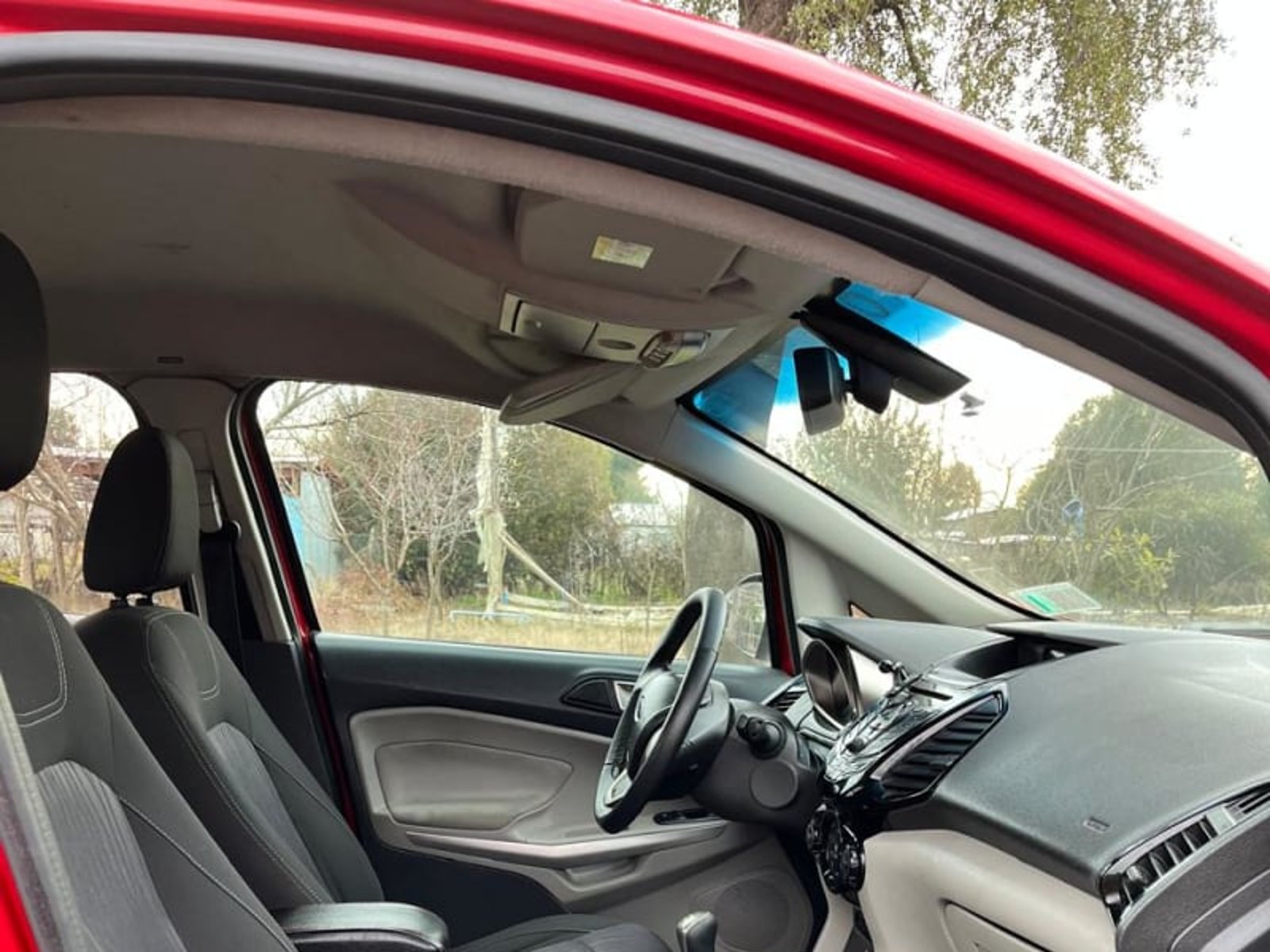 Ford ECOSPORT 2016 - Foto 3 de 6