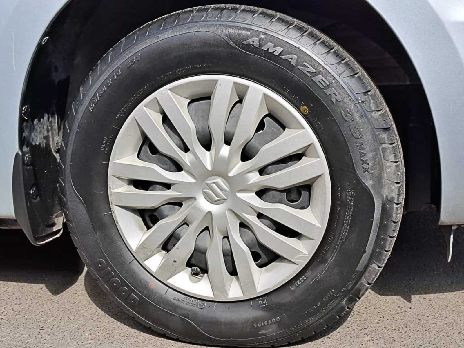 SUZUKI DZIRE (IN) 1.2 GL MT 2024 - Imagen 8 de 19