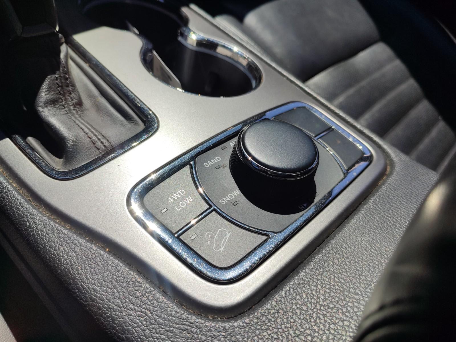 JEEP GRAND CHEROKEE LIMITED S 3.6 4WD 2021 - Imagen 13 de 17