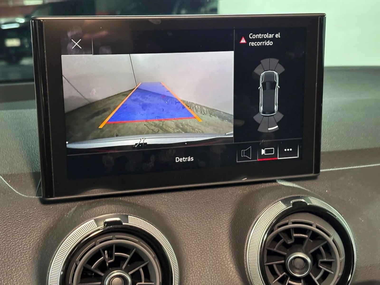 AUDI Q2 1.4 35 TFSI 4X2 AT 5P 2025 - Imagen 12 de 15