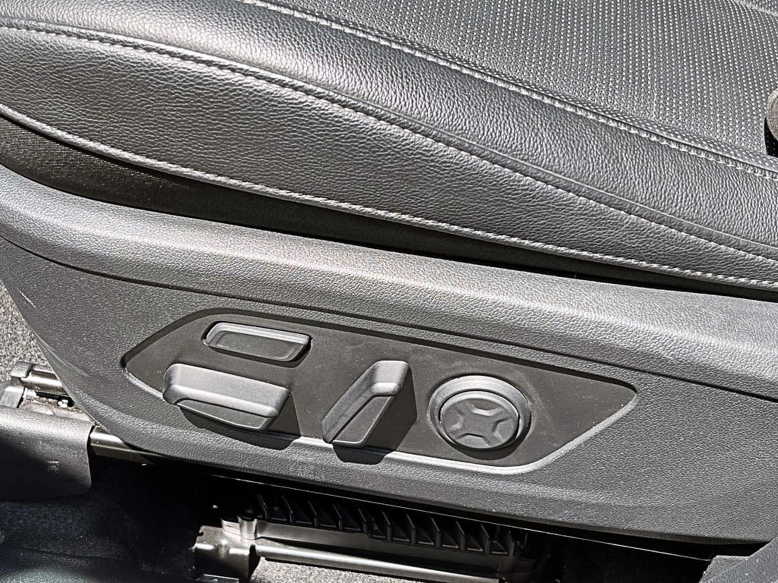 KIA SORENTO 3.5 AT 2025 - Imagen 9 de 15