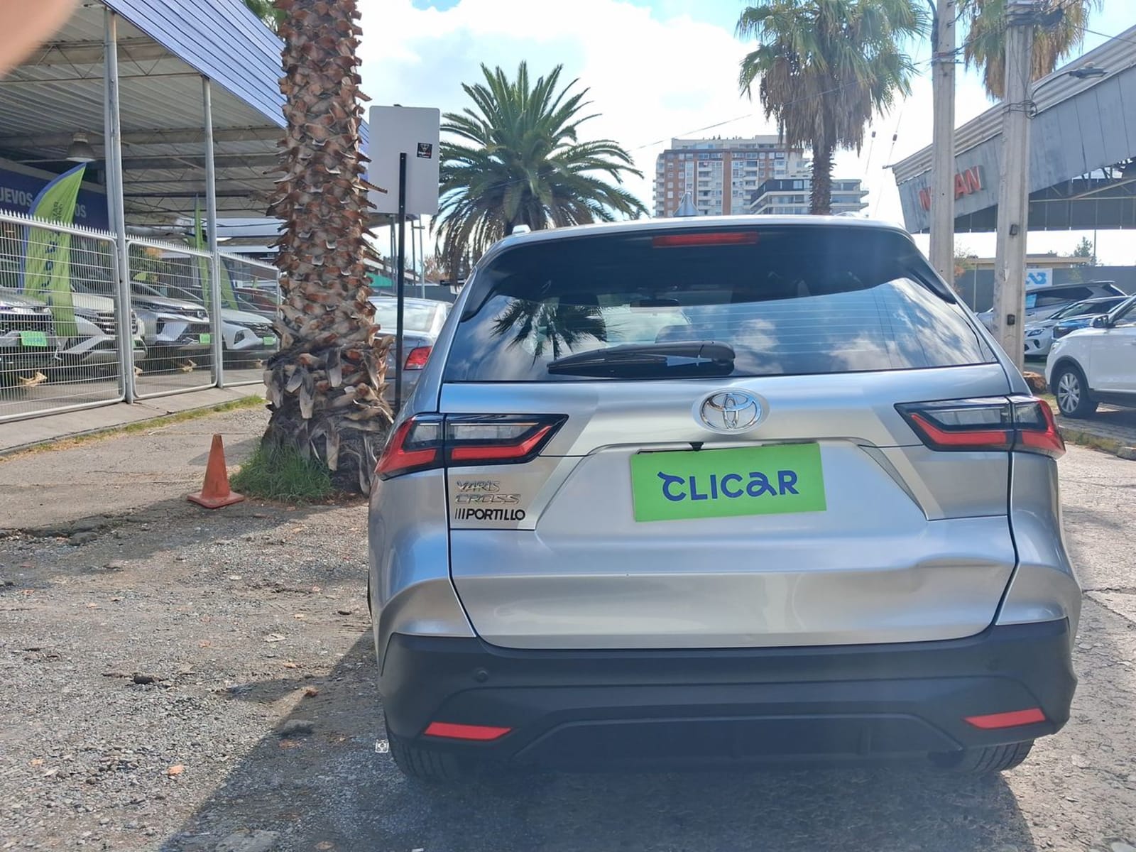 Toyota Yaris Cross 1.5 Xi 4x2 5mt 5p 2024 - Imagen 6 de 8