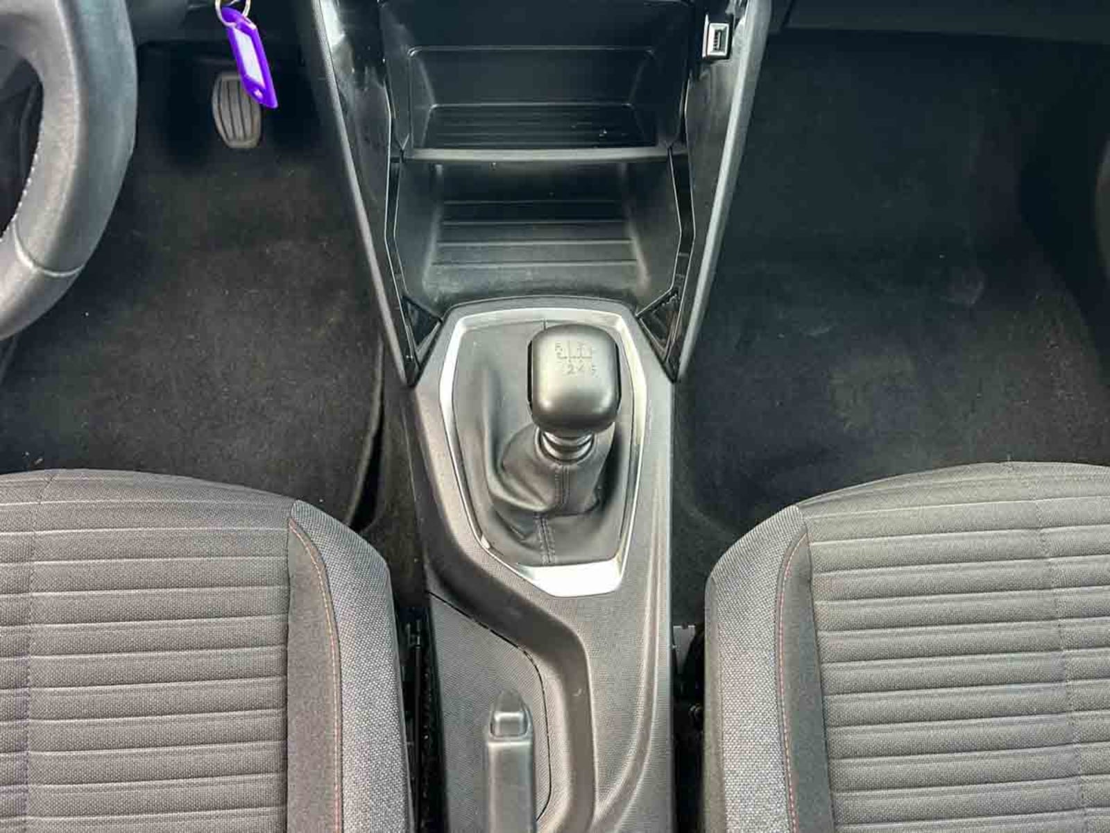 PEUGEOT 2008 PURETECH 130 1.2 2021 - Imagen 9 de 16