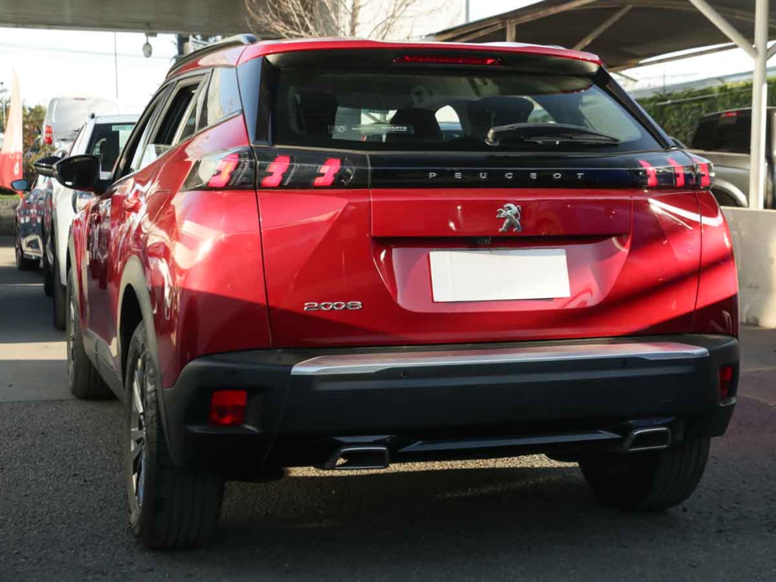 PEUGEOT 2008 PURETECH 130 1.2 2022 - Imagen 4 de 13