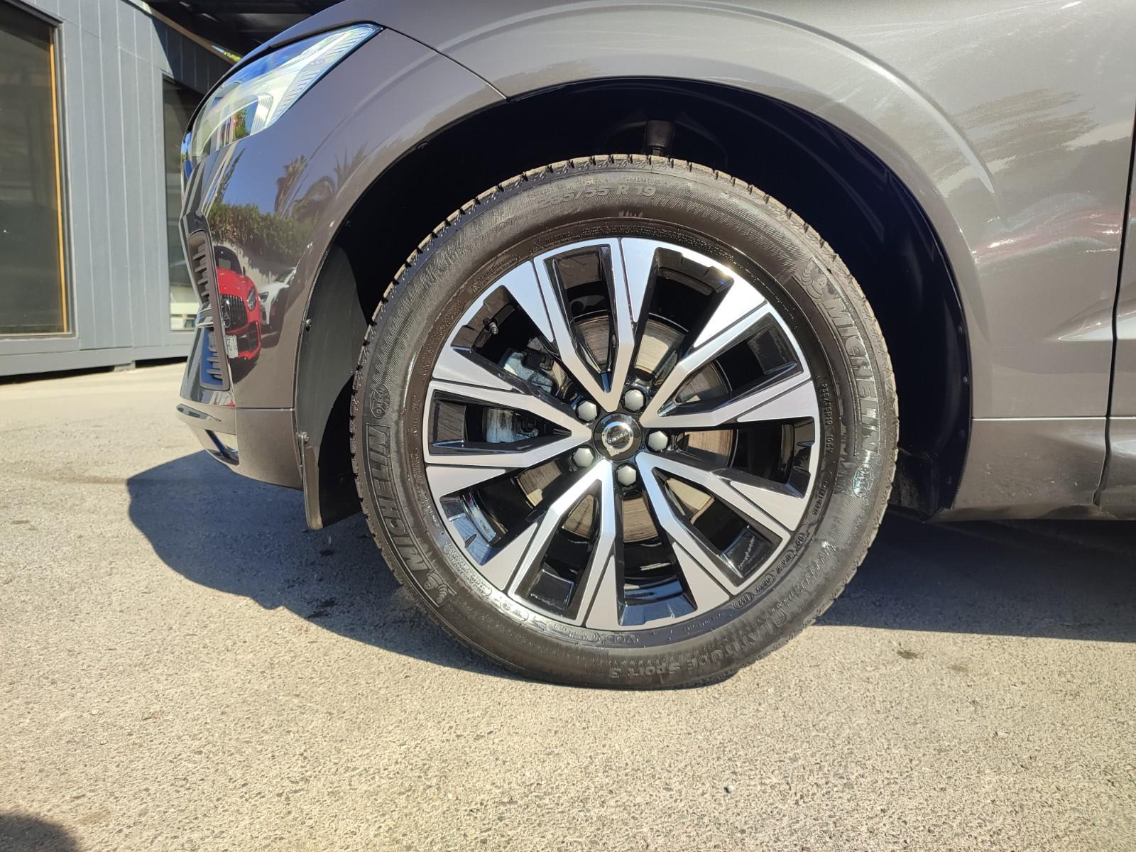 VOLVO XC60 II B5 PLUS 4X4 2.0 2024 - Imagen 4 de 19