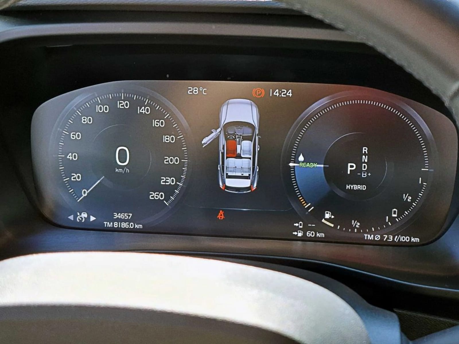 VOLVO XC40 T5 HYBRID R DESIGN 1.5 AT 2023 - Imagen 14 de 17