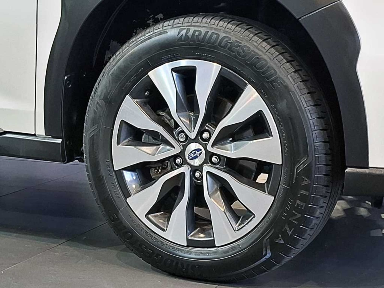 SUBARU OUTBACK (IN) 2.5 TOURING GARDX AT 4X4 2023 - Imagen 8 de 20