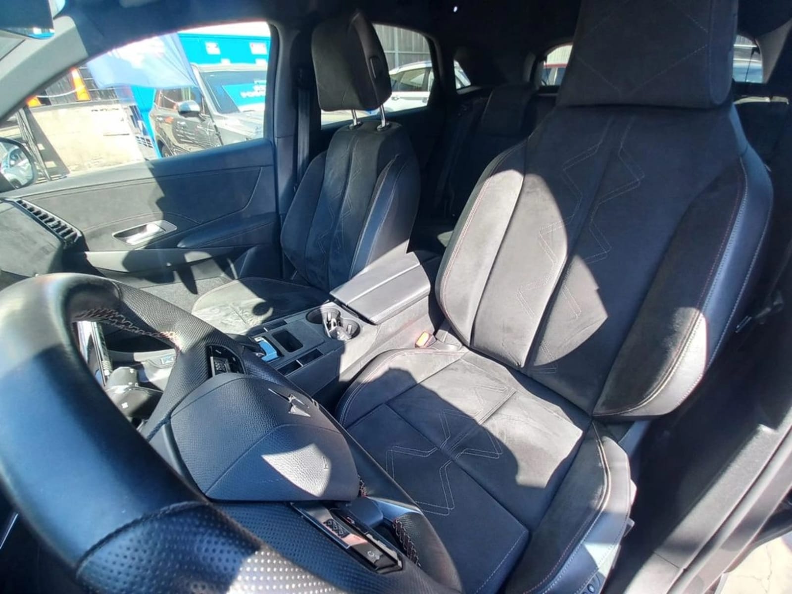 DS DS7 CROSSBACK 2.0 OPERA BLUEHDI 180 DIESEL 4X2 AT 5P 2023 - Imagen 13 de 20