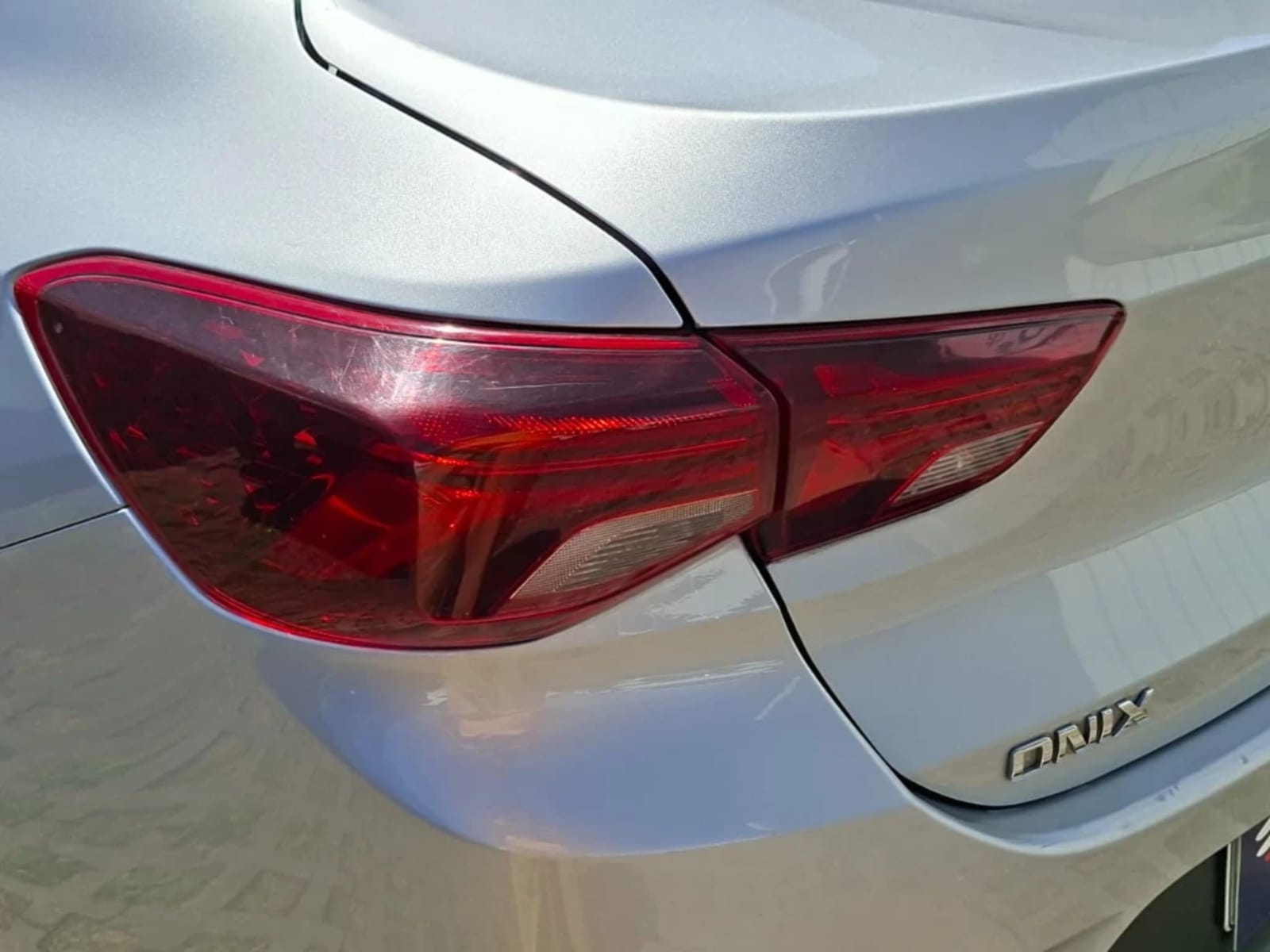 CHEVROLET ONIX 1.0T LT 4X2 SEDAN MT 4P 2021 - Imagen 10 de 20