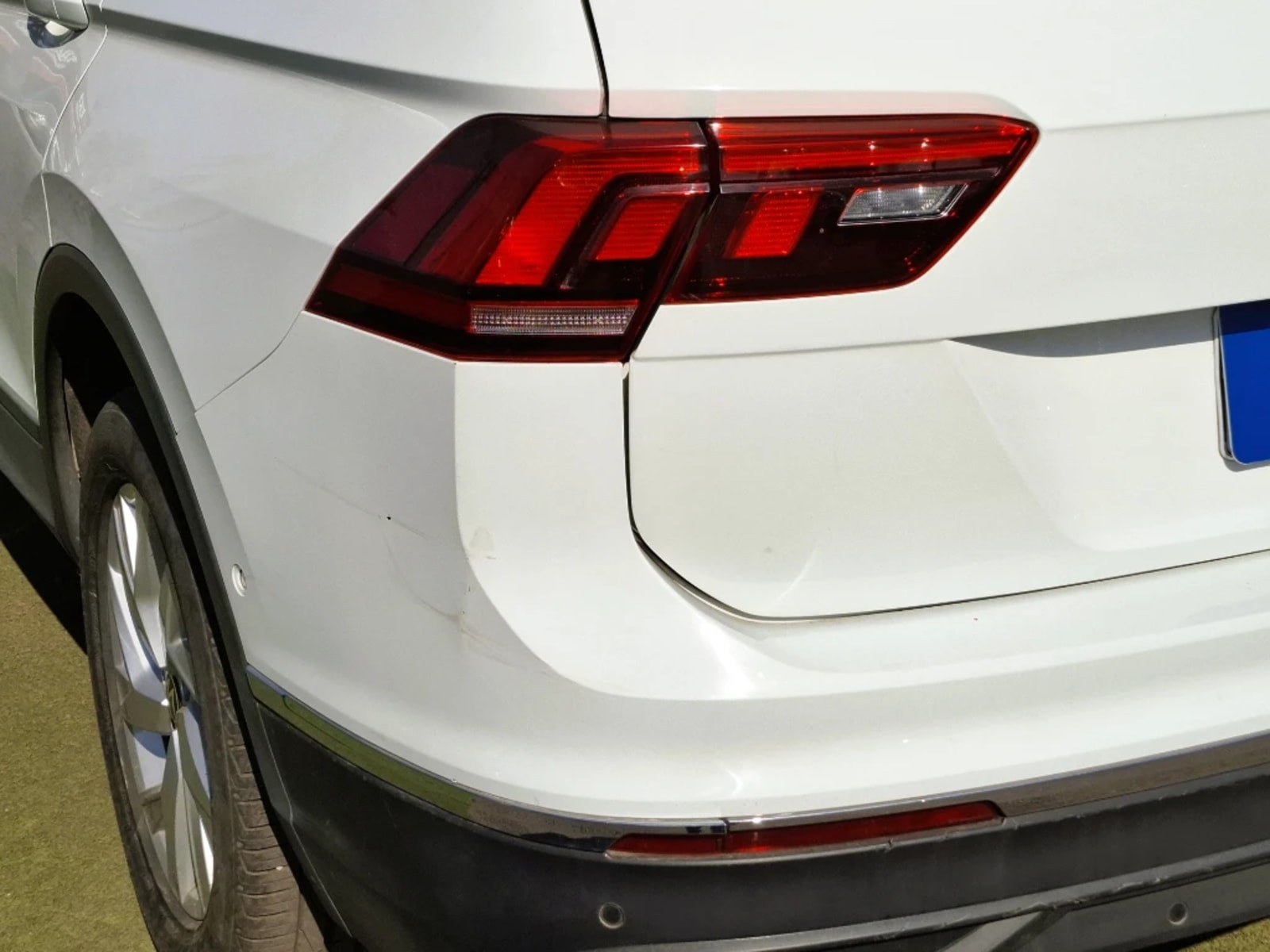 VOLKSWAGEN TIGUAN 1.4 TSI COMFORTLINE 4X2 AT 5P 2023 - Imagen 6 de 20