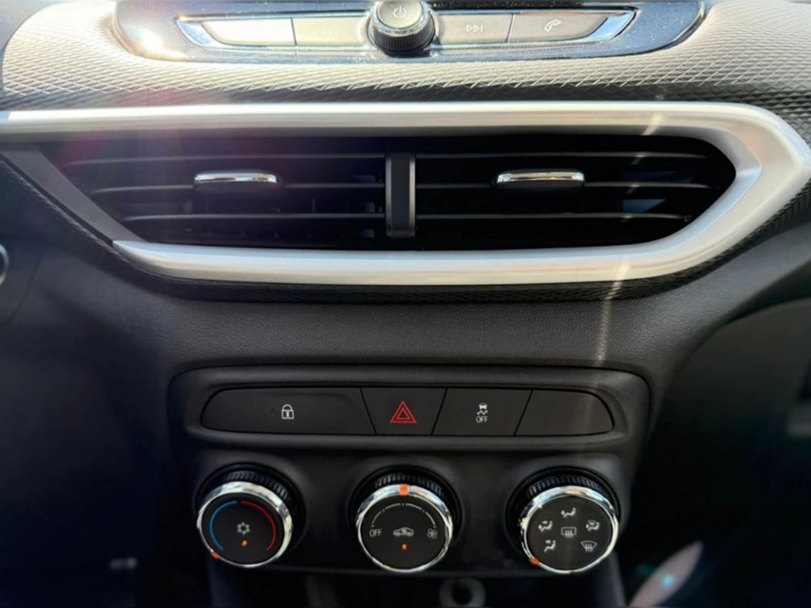 CHEVROLET TRACKER 1.2 LTZ P AT 2025 - Imagen 18 de 20