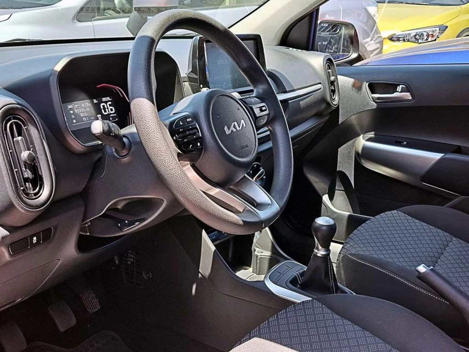 KIA MORNING 1.2 MT 5P 2025 - Imagen 8 de 18