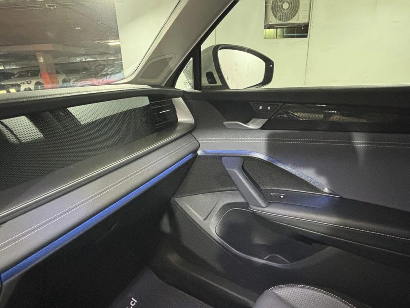 VOLKSWAGEN TIGUAN AUT 2026 - Imagen 16 de 19