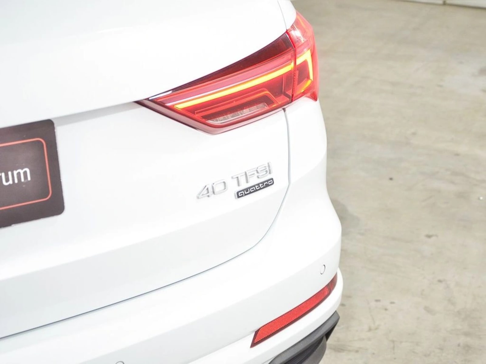 AUDI Q3 40 TFSI Sport 2025 - Imagen 6 de 13