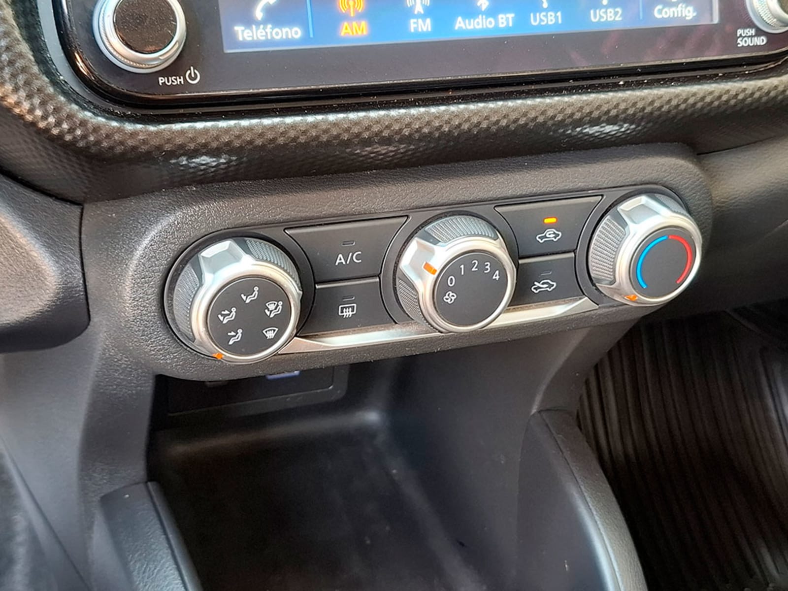 NISSAN KICKS 1.6 ADVANCE AT 2025 - Imagen 16 de 20