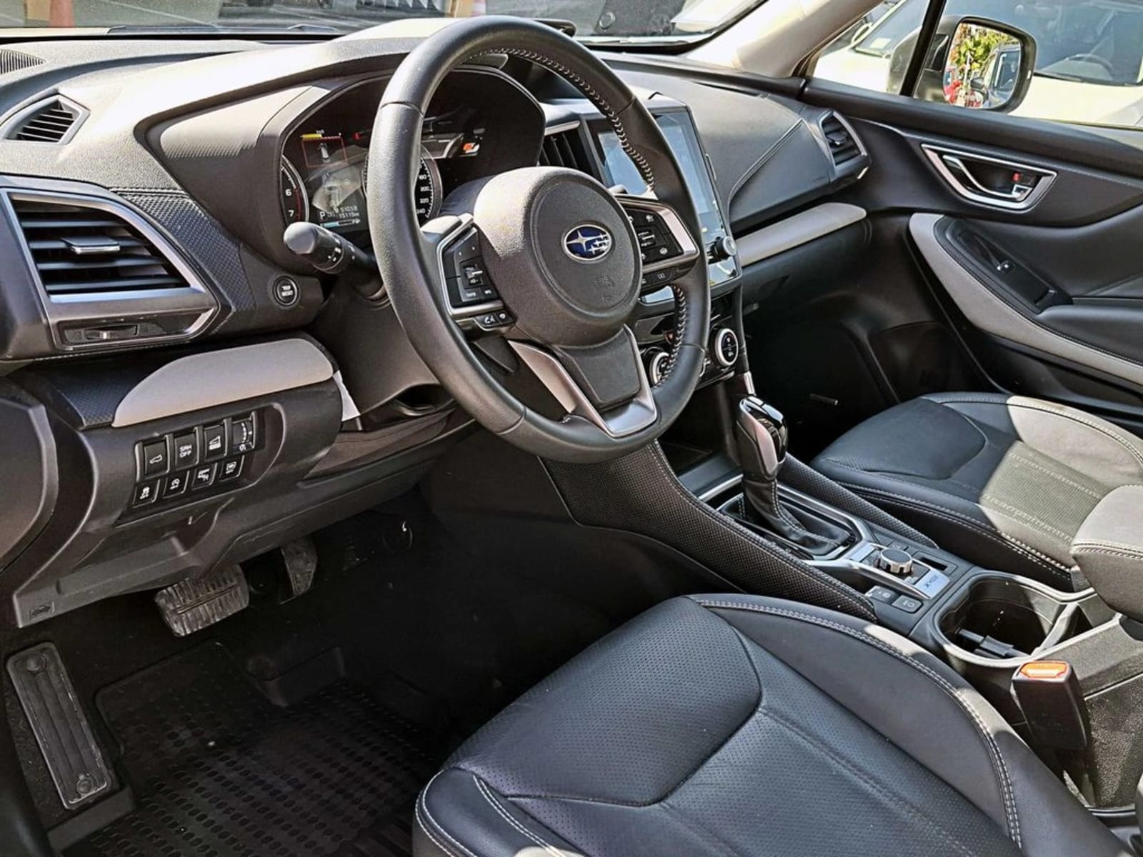 SUBARU FORESTER 2.0 AT 4X4 2025 - Imagen 10 de 20