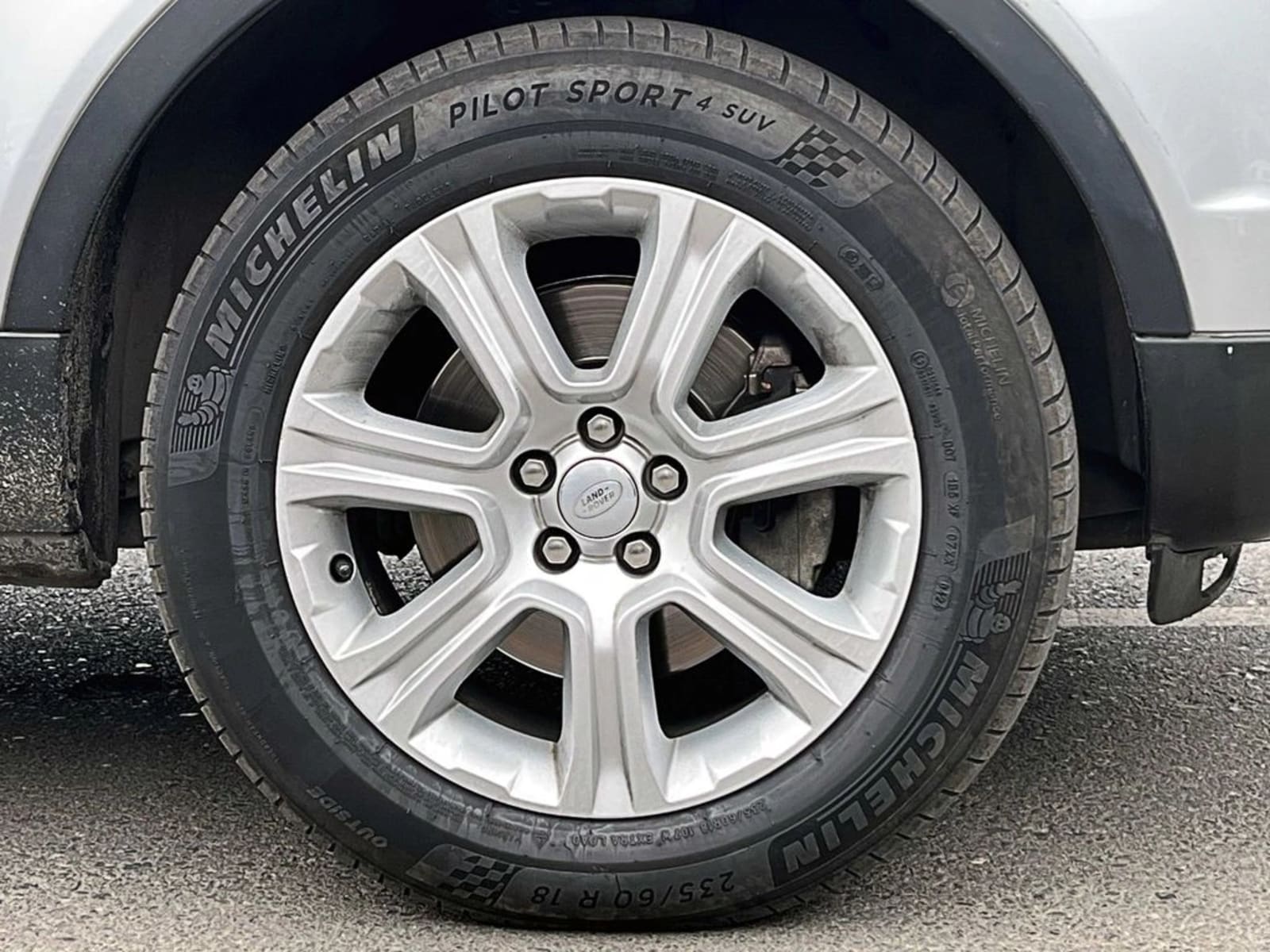 LAND ROVER RANGE ROVER EVOQUE 2.0 AT 4X4 2019 - Imagen 5 de 16