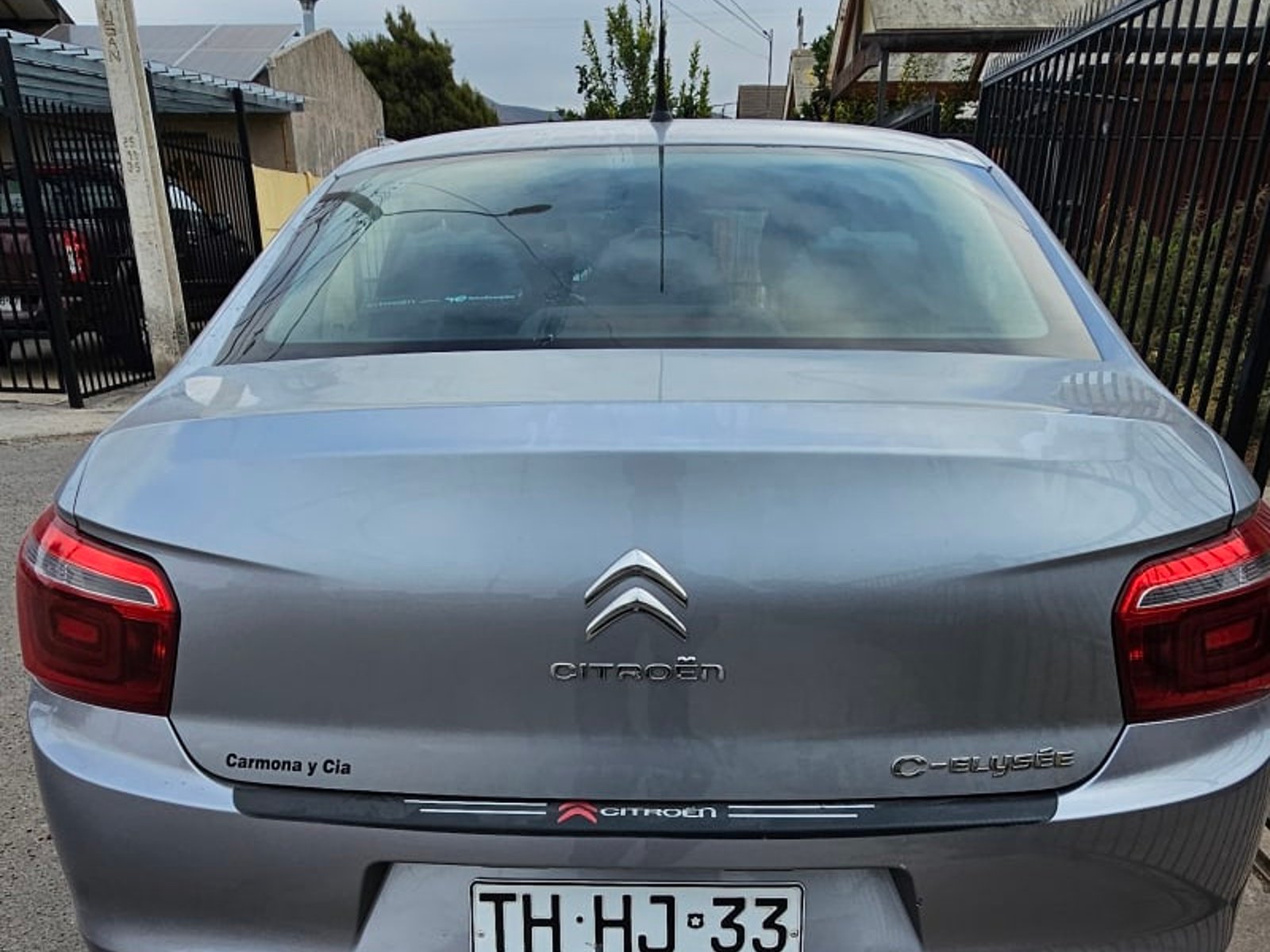 Citroën C-ELYSEE 1.5 1.6 HDI 92 FEEL PACK MT DIESEL 2024 - Foto 2 de 8