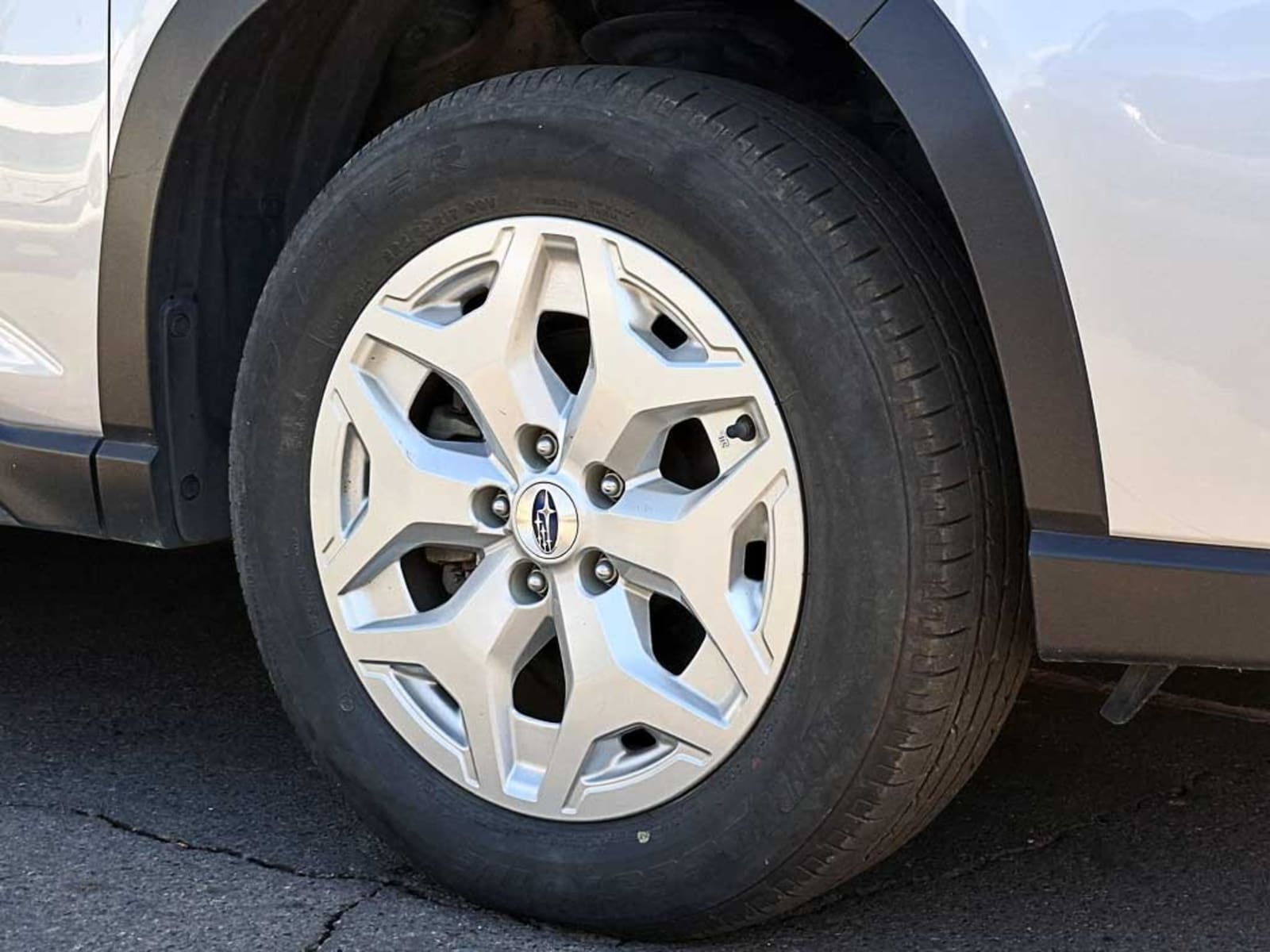SUBARU FORESTER (IN) 2.0i AWD CVT X 2024 - Imagen 8 de 20