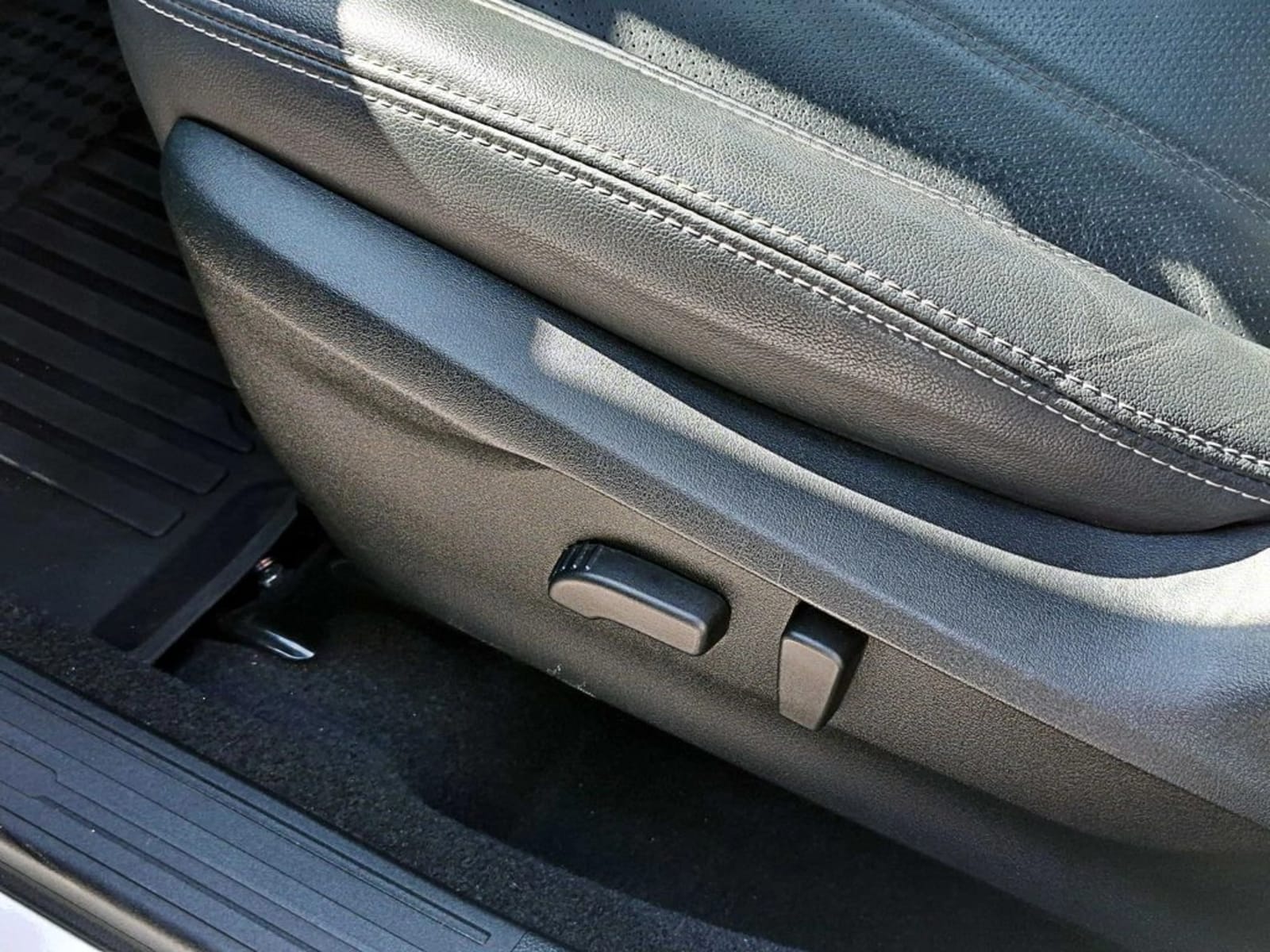 SUBARU FORESTER 2.0 AT 4X4 2025 - Imagen 12 de 20