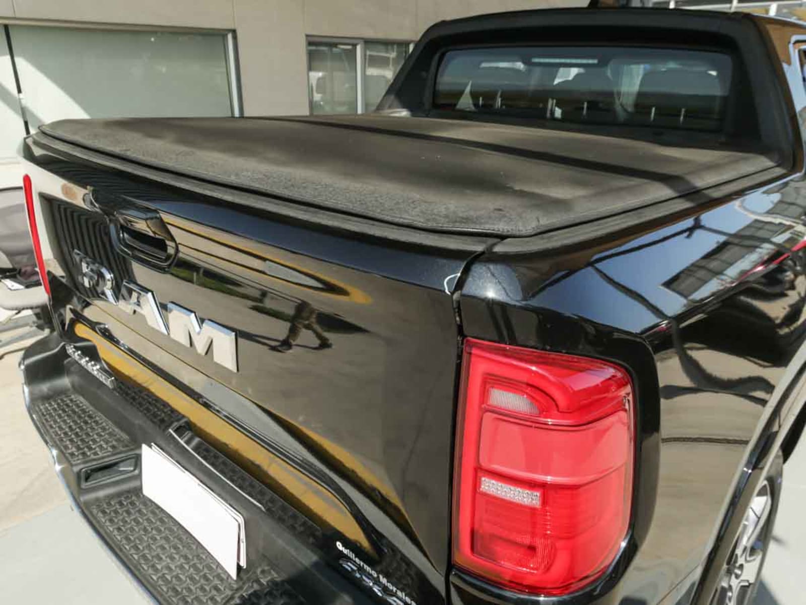 RAM RAMPAGE LARAMIE 2.2 DIESEL 200 HP 4X4 AT 2026 - Imagen 7 de 14