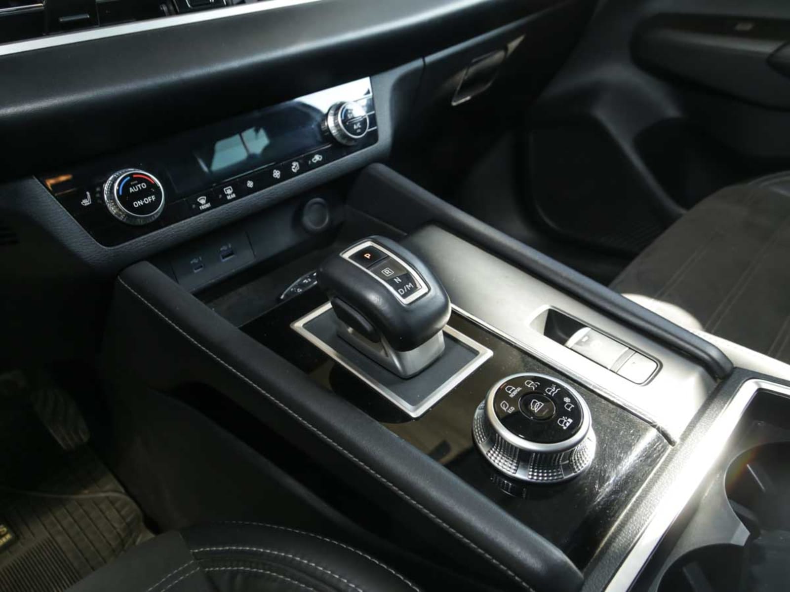 MITSUBISHI NEW OUTLANDER GLS 2023 - Imagen 9 de 16
