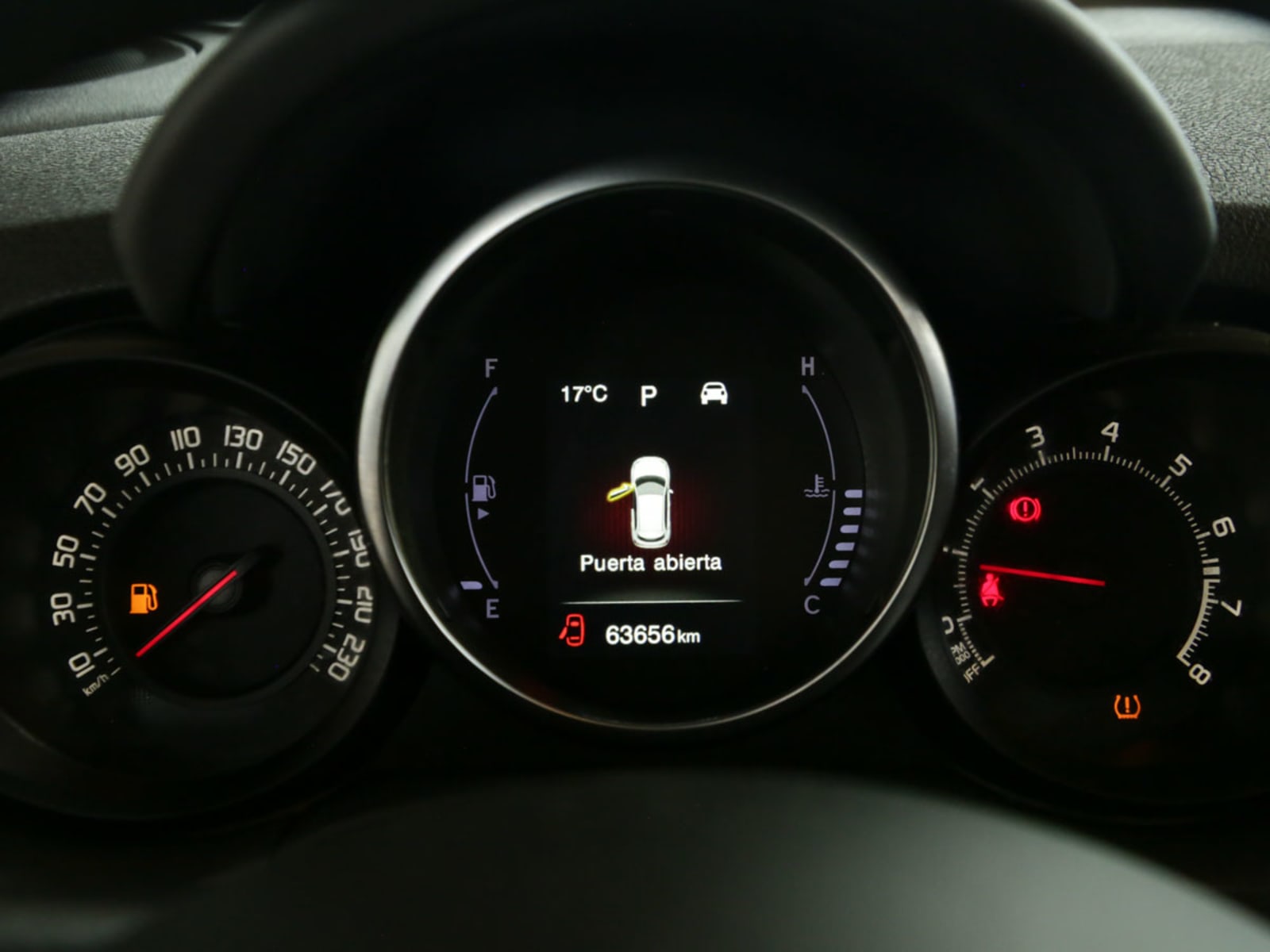 FIAT 500X CROSS 4X4 AT9 1.4L TURBO 2019 - Imagen 7 de 15