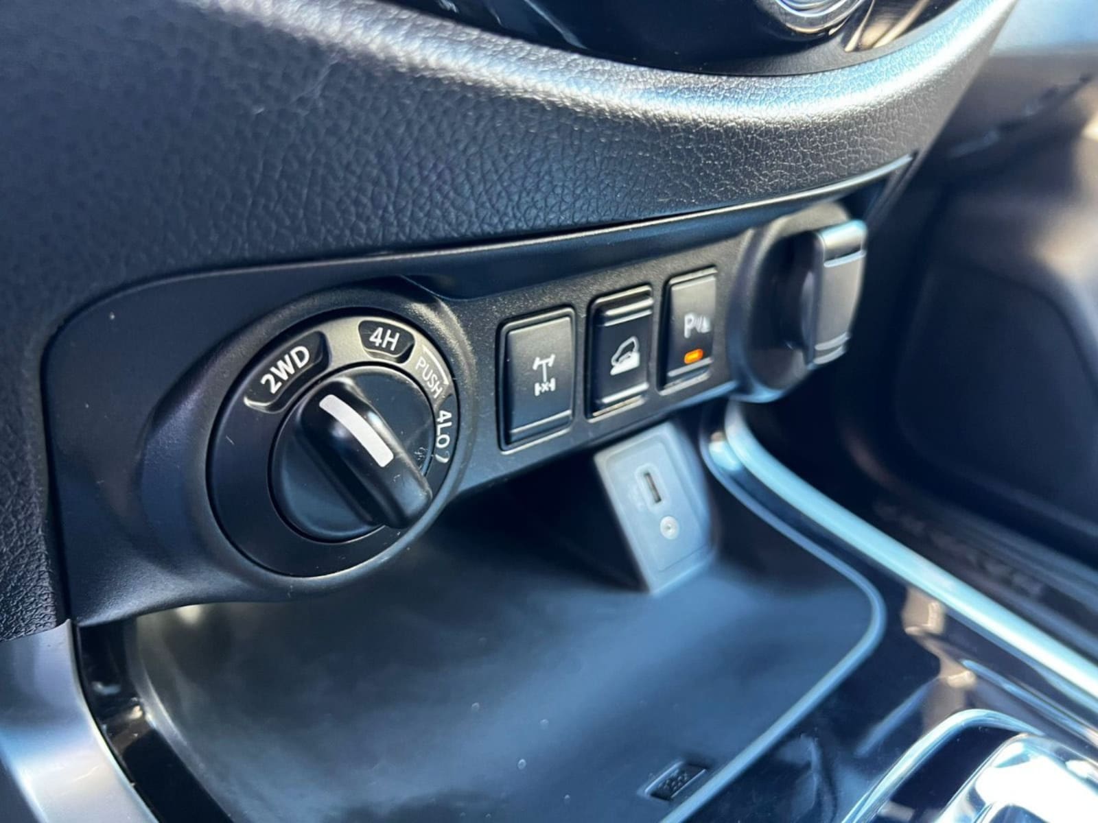 NISSAN NAVARA LE 4X4 2022 - Imagen 18 de 20