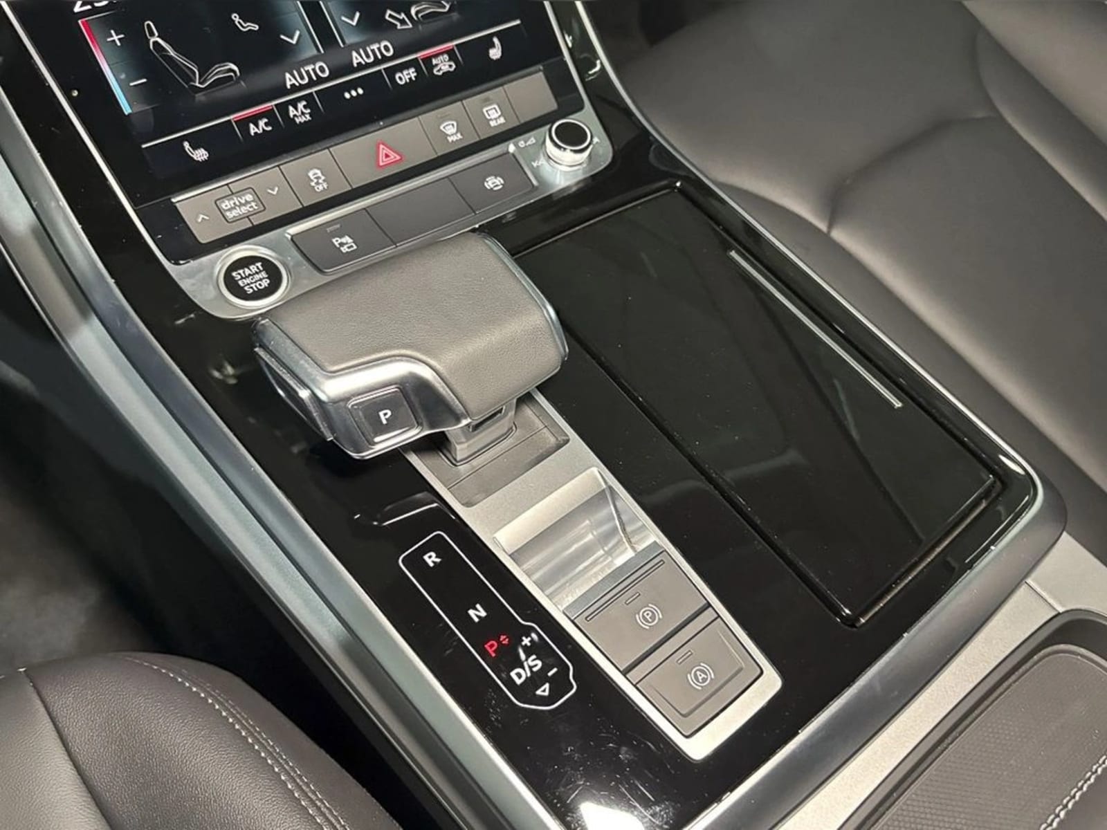 AUDI Q7 PI 55 TFSI (7P) 2025 - Imagen 11 de 15