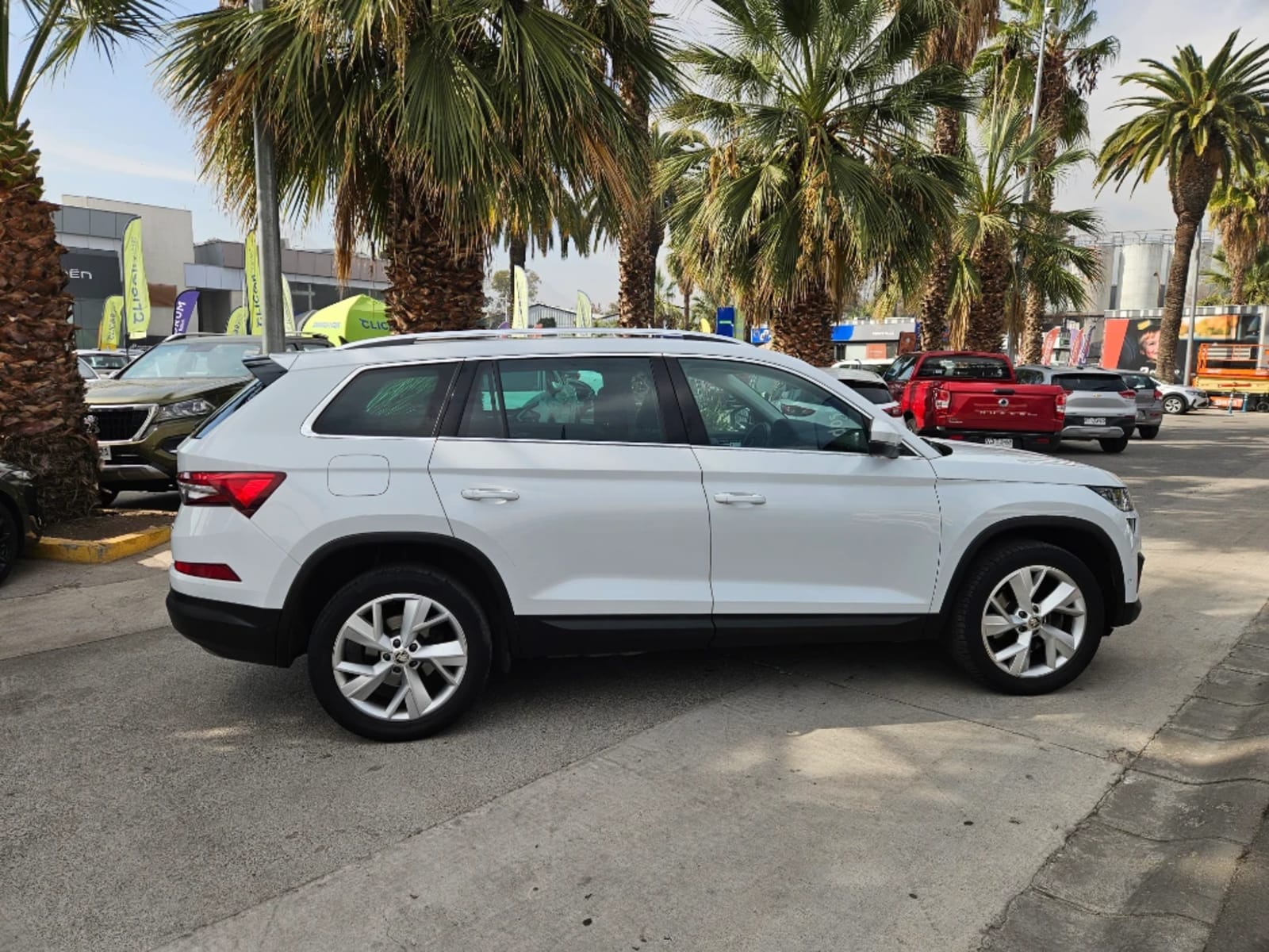 SKODA KODIAQ 2.0 TSI 4X4 DSG7 AT 5P 2022 - Imagen 4 de 20