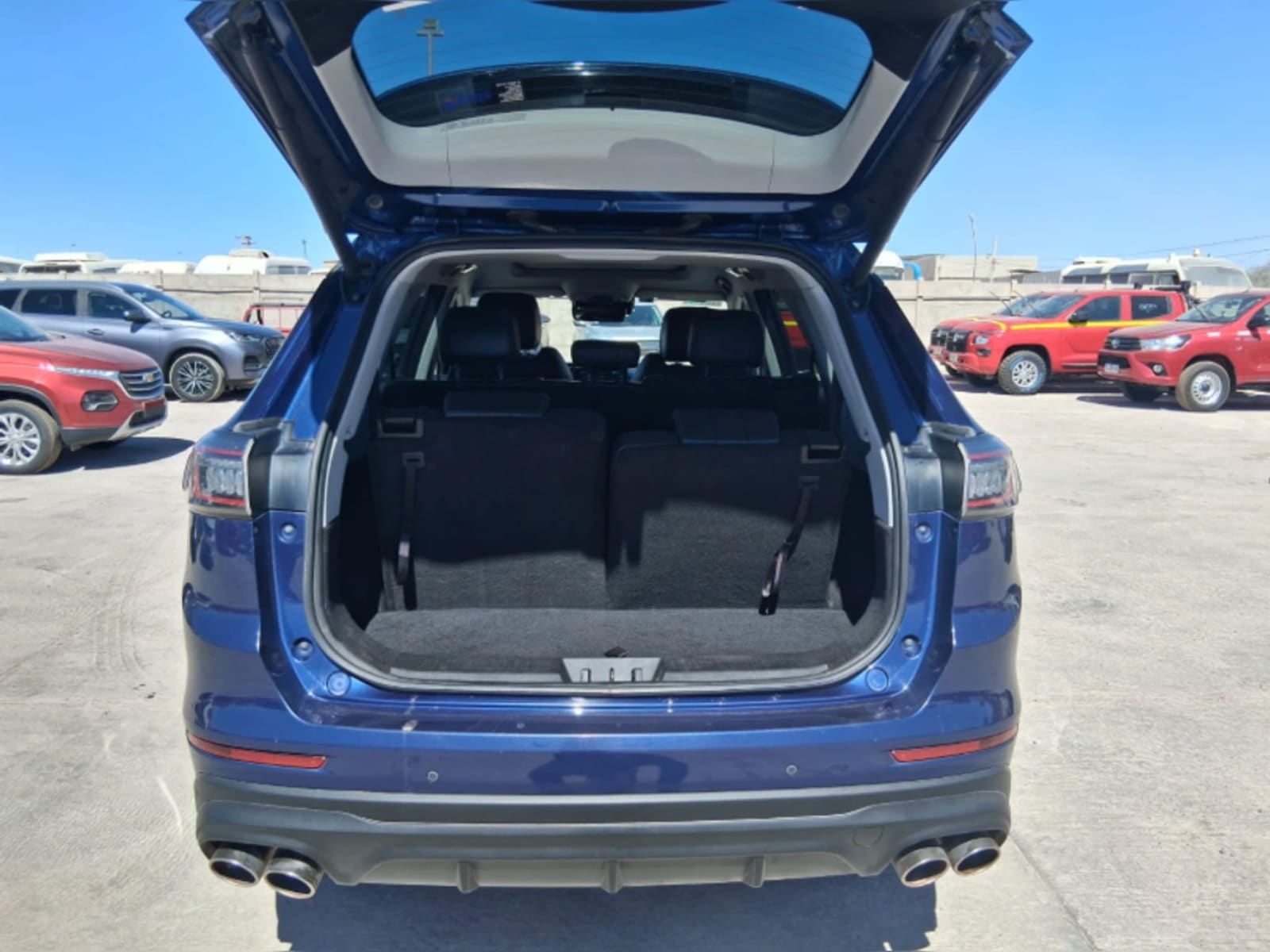 CHERY TIGGO 8 PRO 2.0 TGDI GLX PRO MAX AWD AT 5P 2024 - Imagen 6 de 14