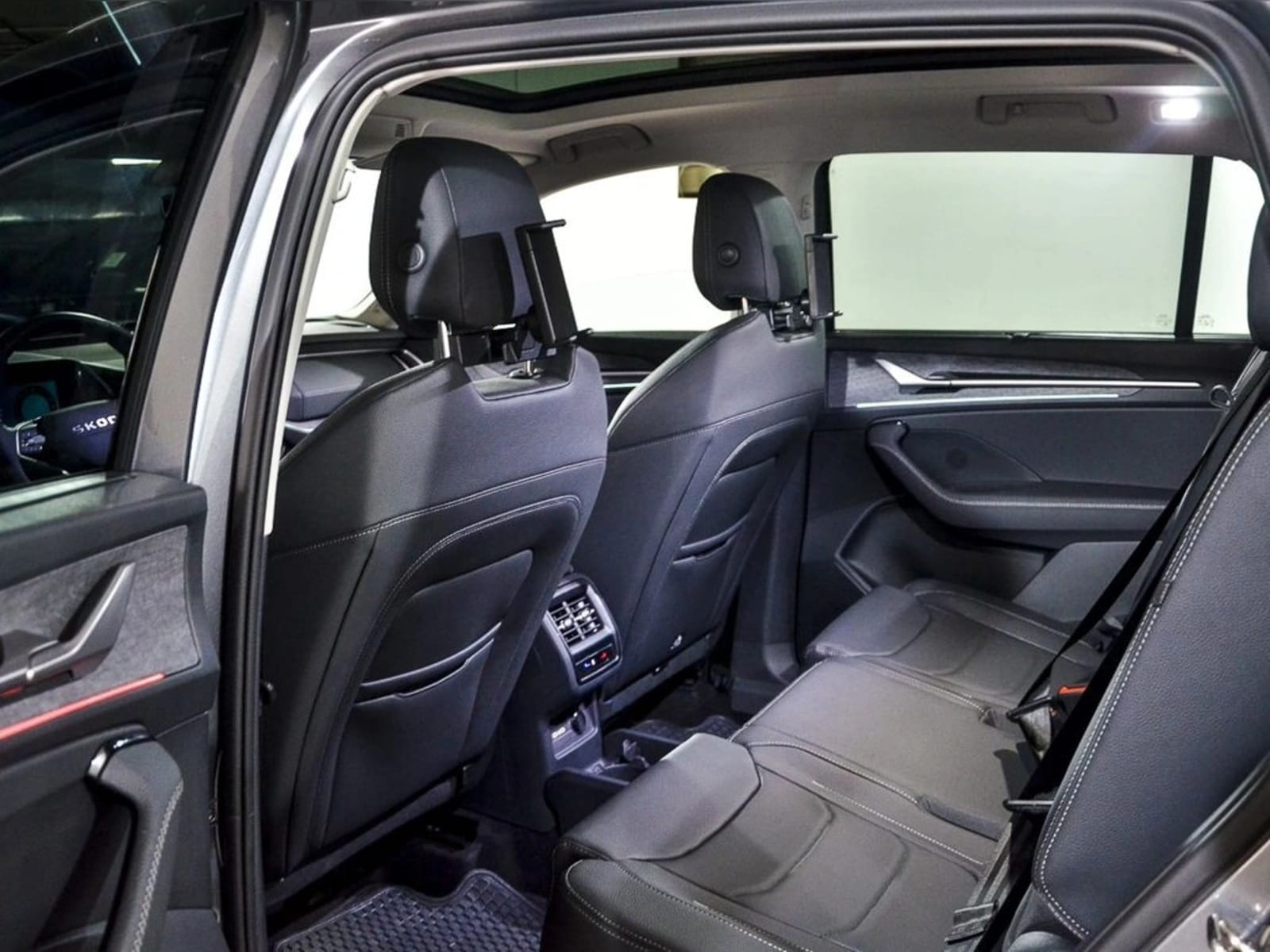 SKODA KODIAQ 2.0 TSI 4x4 - Design 2026 - Imagen 12 de 17