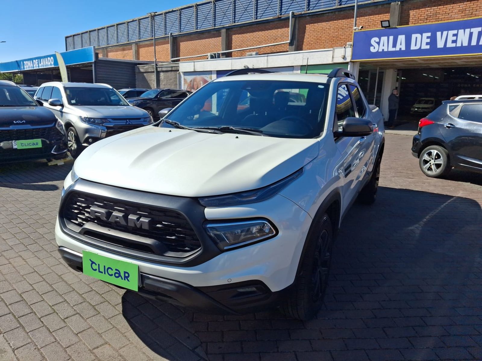 Ram 1000 2.0 Rebel Diesel 4x4 Dob. Cab. At 4p 2022 - Imagen 3 de 3