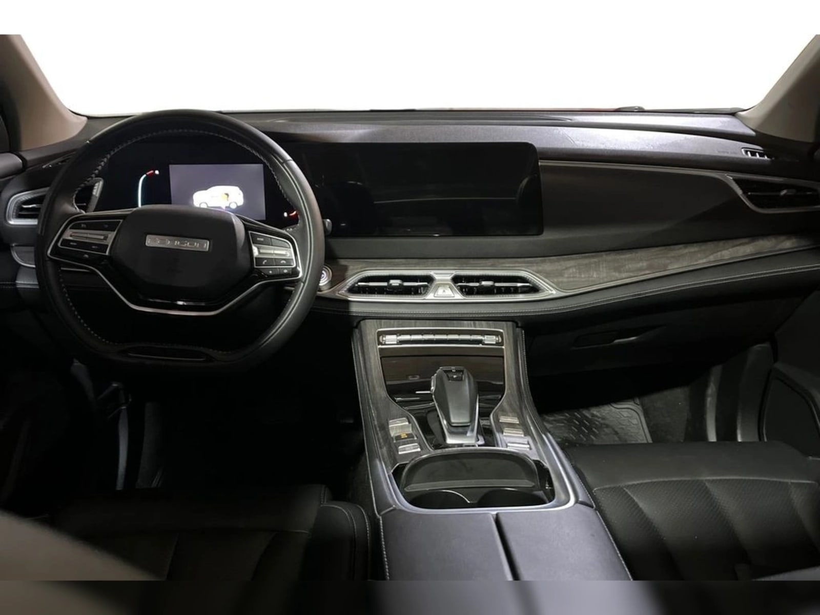 DFSK SUV 600 1.5 T LUXURY AT 2024 - Imagen 14 de 18