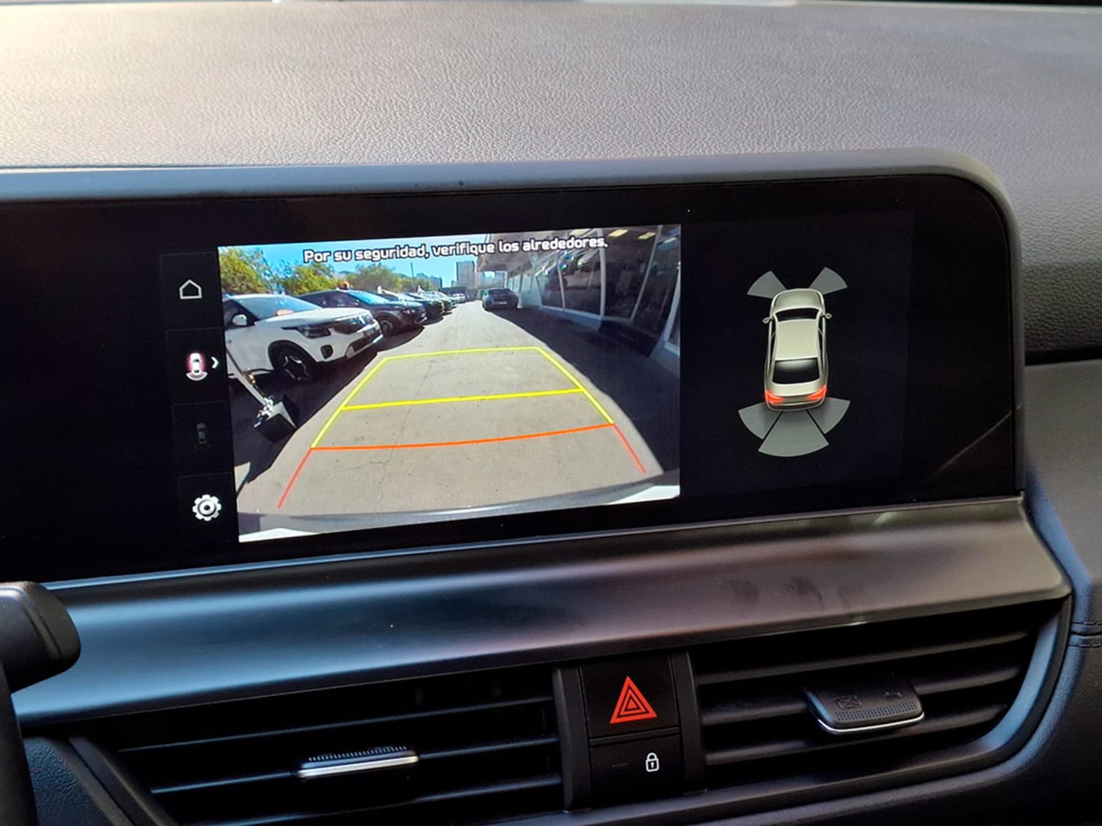 KIA SELTOS 1.4T 2024 - Imagen 15 de 20